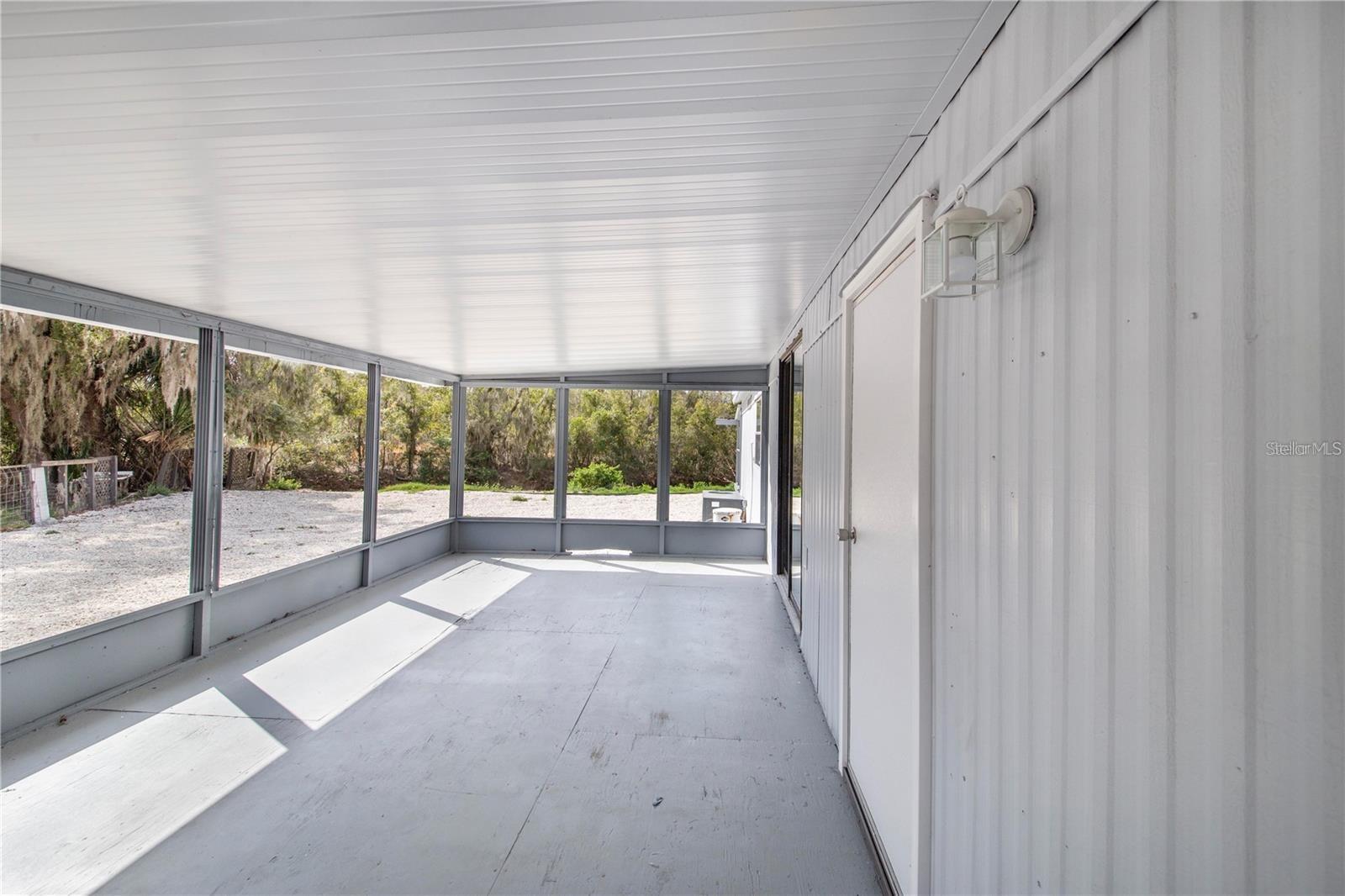 Image 22 of 25 For 1258 Alligator Alley