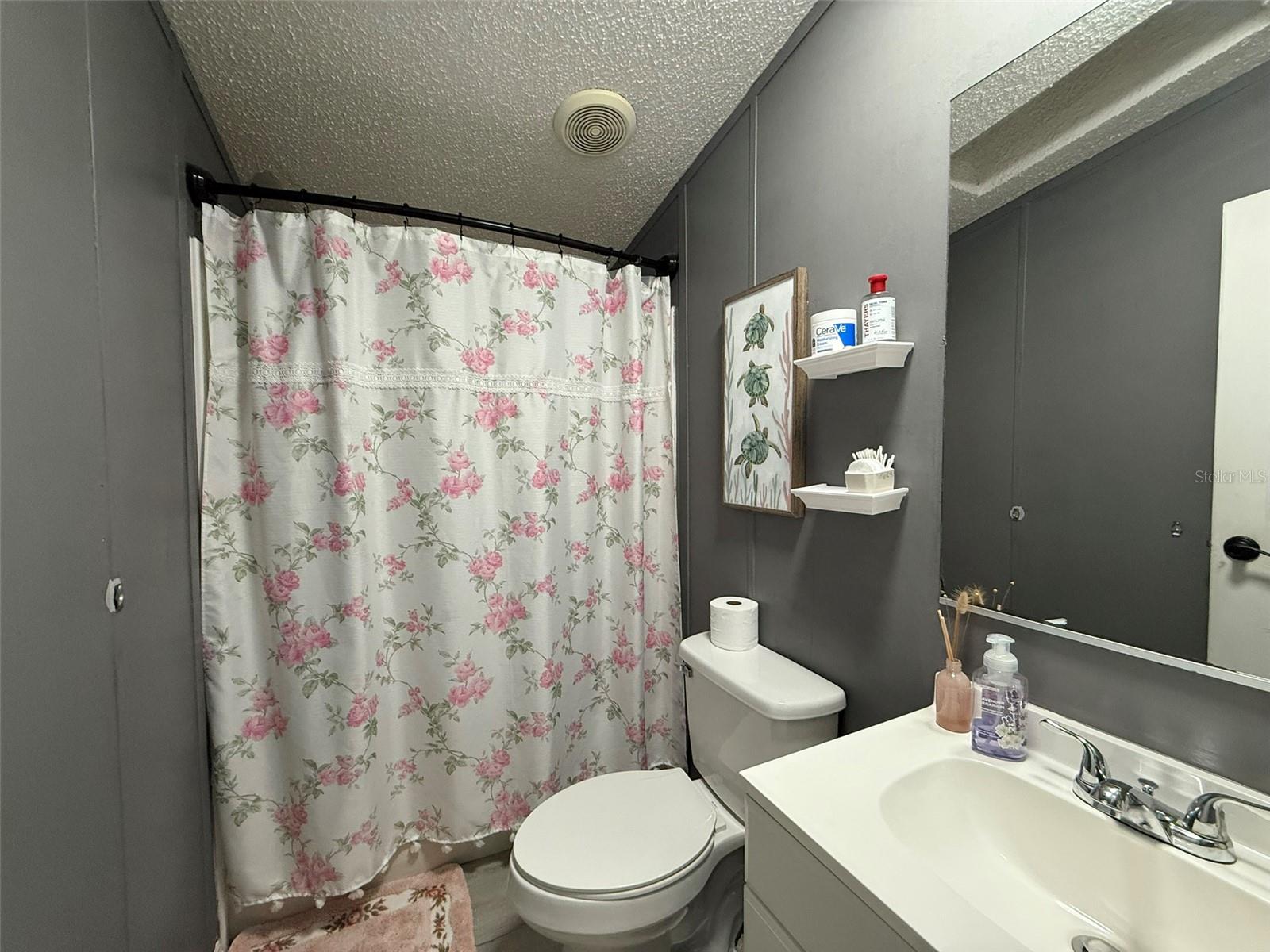 Image 24 of 36 For 302 Donald Lane