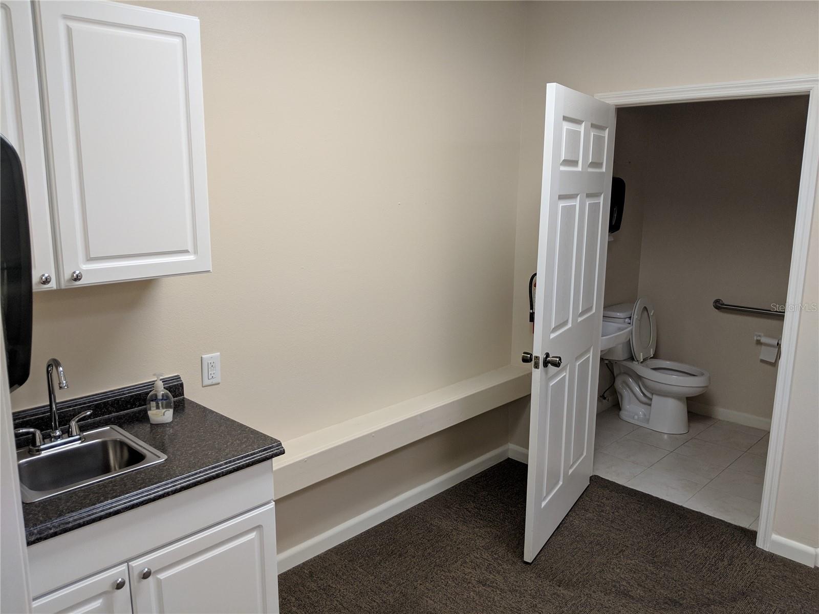 Image 12 of 17 For 1130 1st Street S