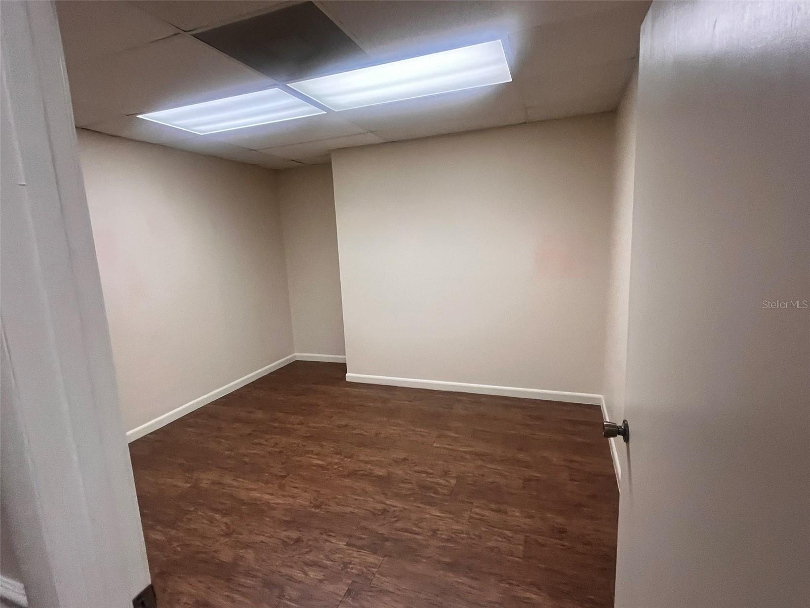 Image 8 of 17 For 1130 1st Street S