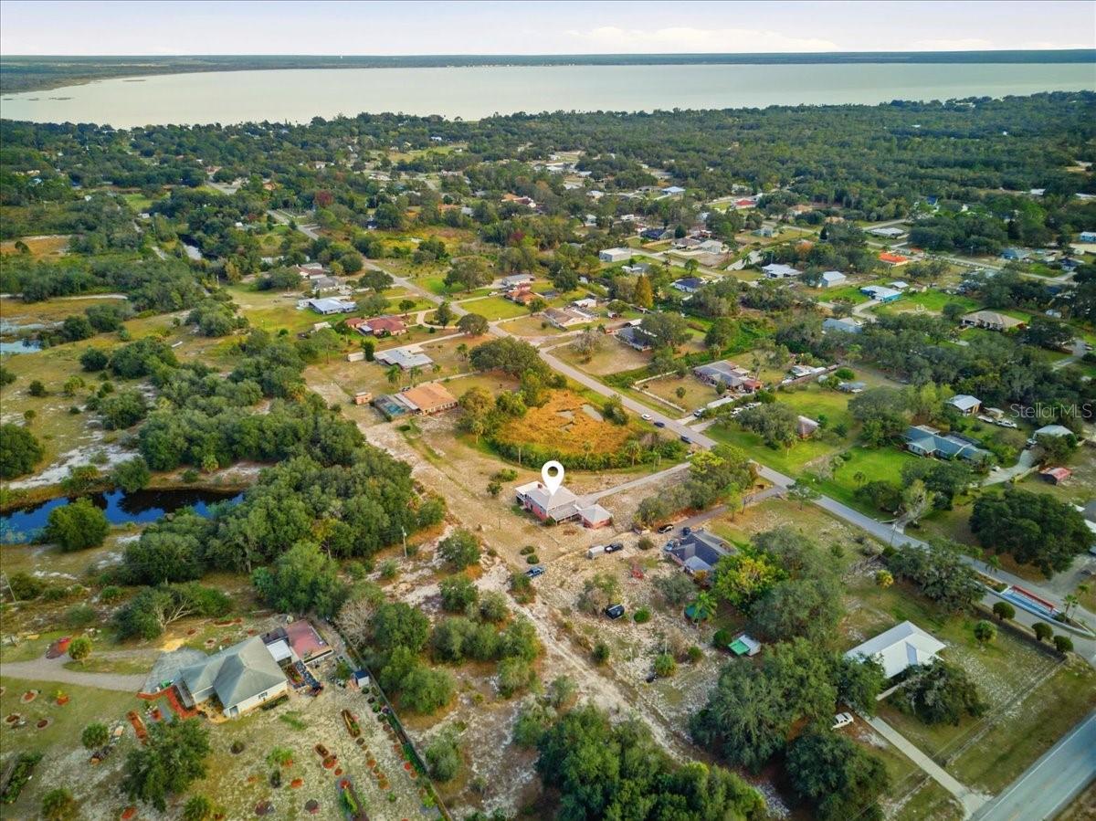 Image 12 of 59 For 8837 Oakwood Drive