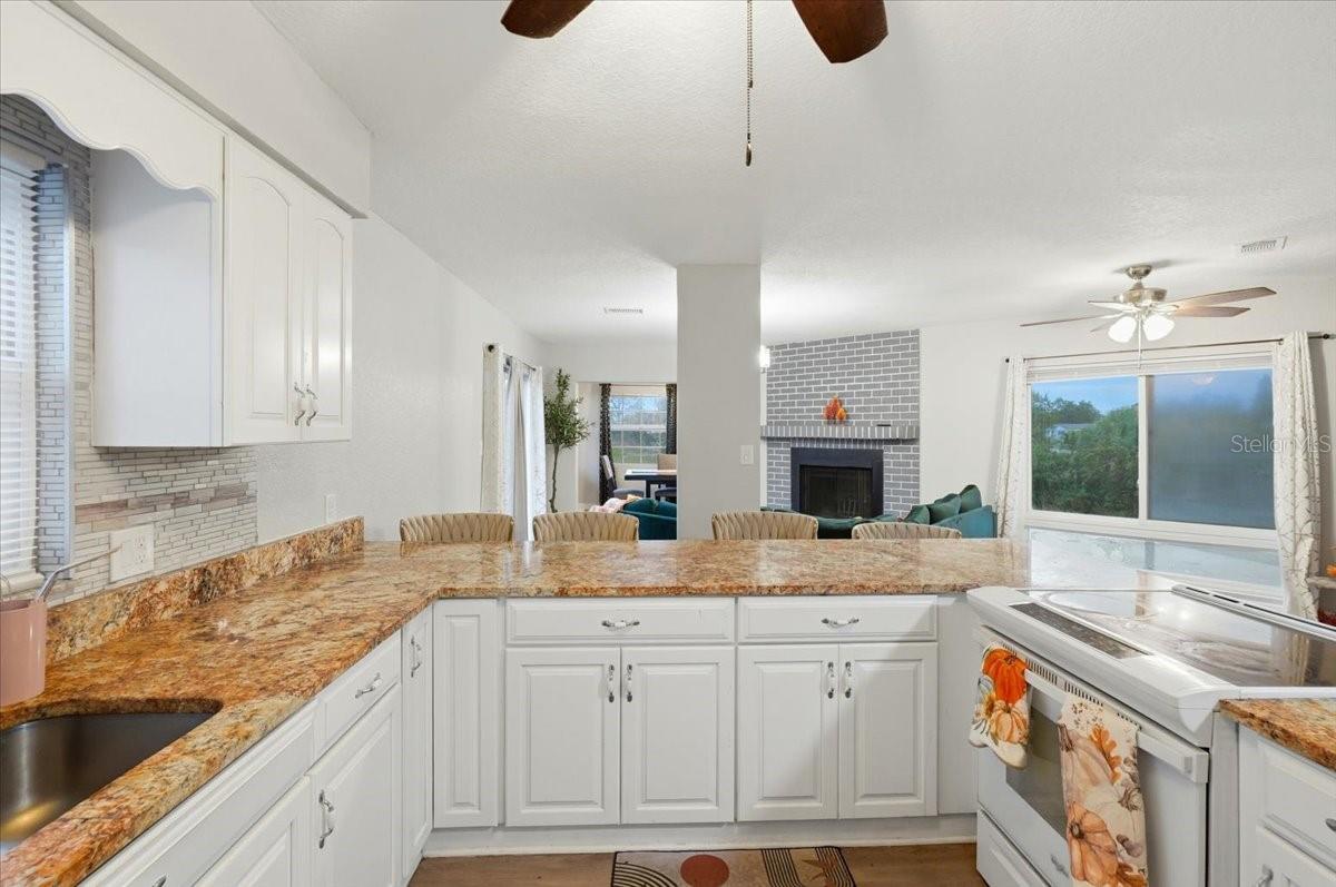 Image 23 of 59 For 8837 Oakwood Drive