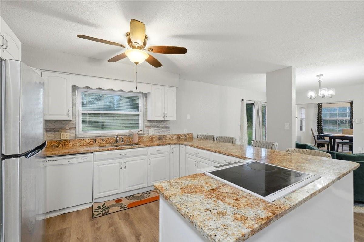 Image 26 of 59 For 8837 Oakwood Drive