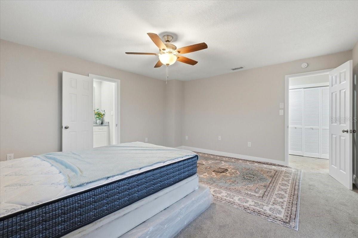 Image 37 of 59 For 8837 Oakwood Drive