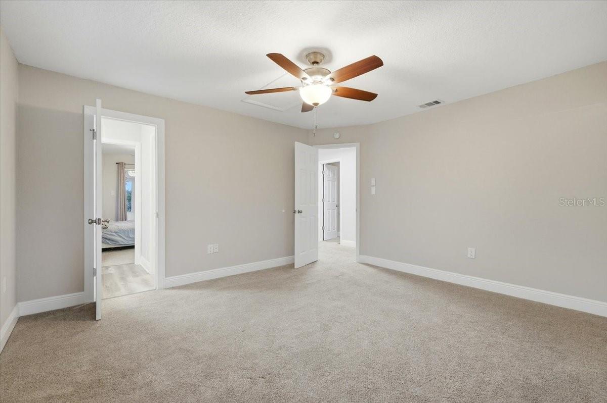 Image 44 of 59 For 8837 Oakwood Drive