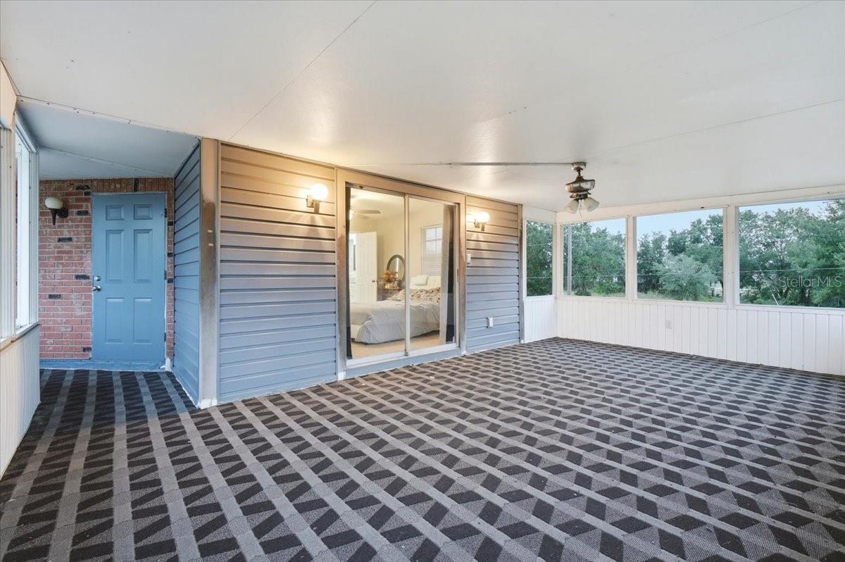 Image 53 of 59 For 8837 Oakwood Drive