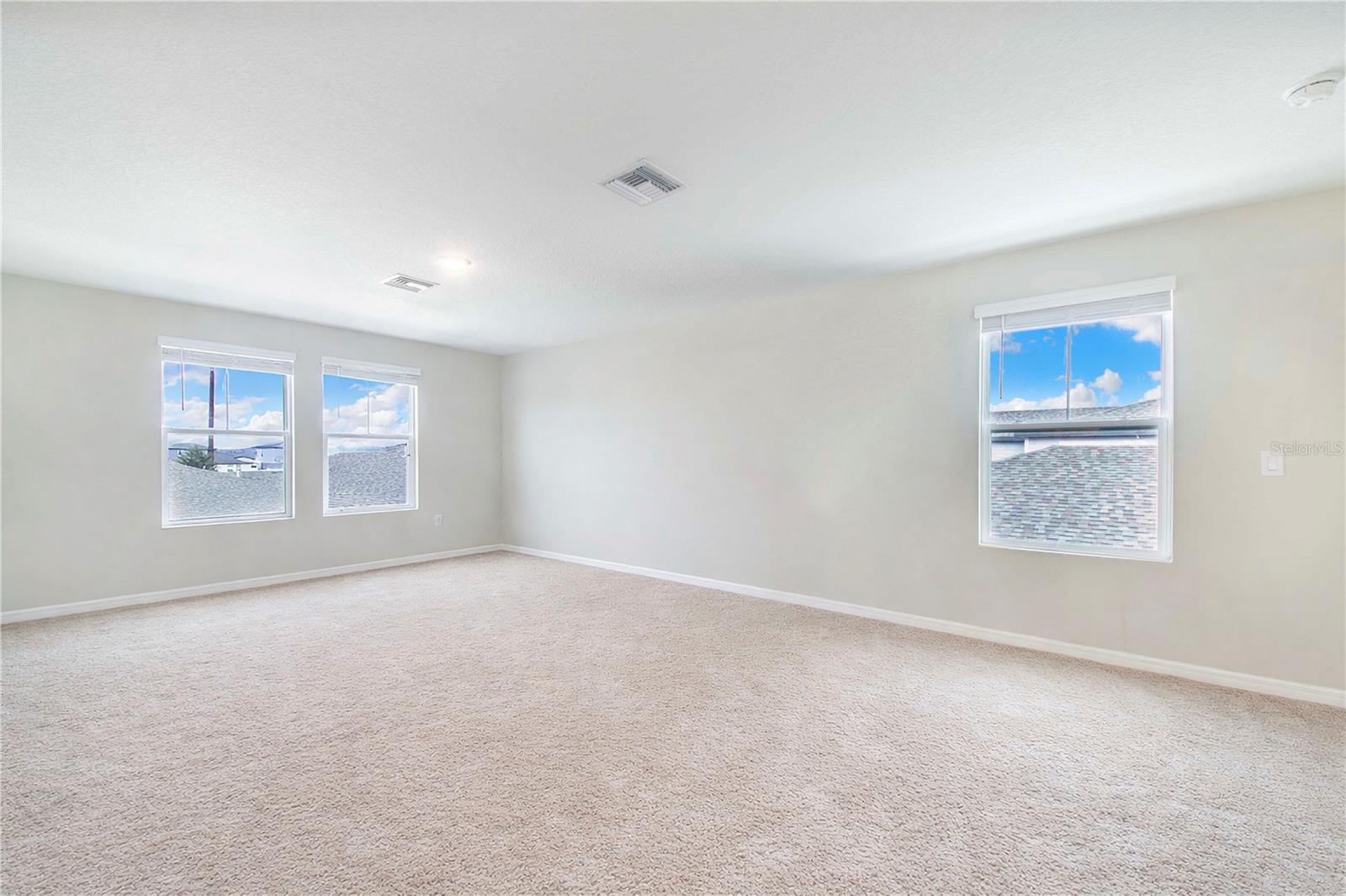 Image 17 of 37 For 870 Sand Sea Place