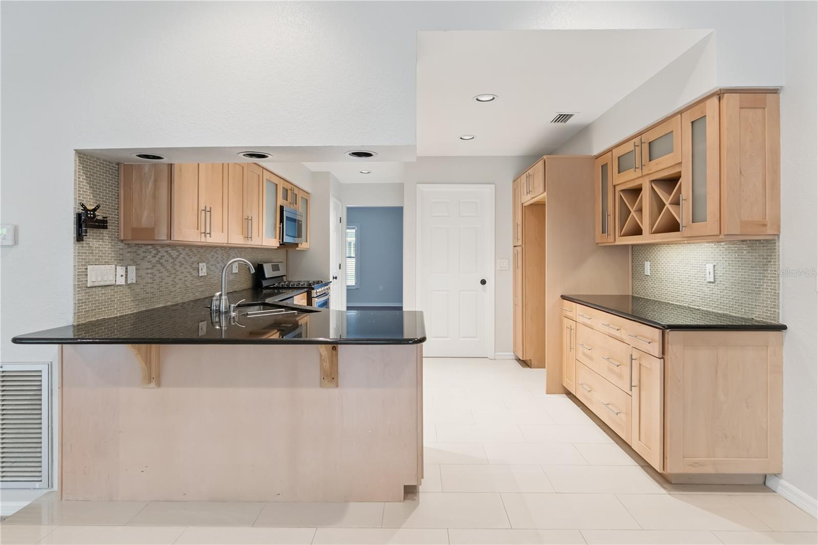 Image 13 of 37 For 720 Santa Maria Drive