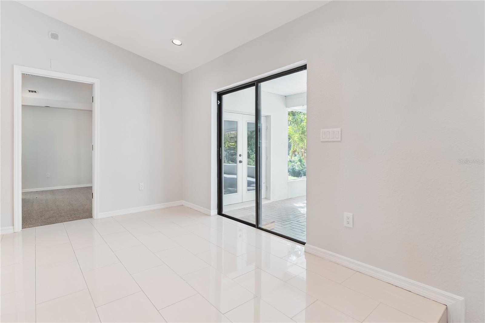 Image 14 of 37 For 720 Santa Maria Drive