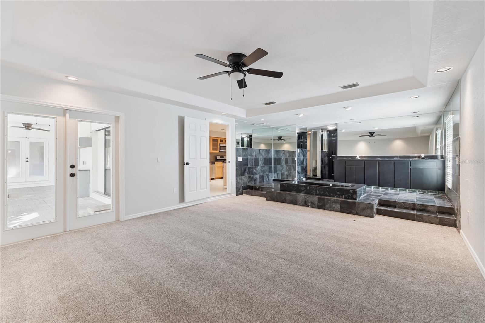 Image 18 of 37 For 720 Santa Maria Drive