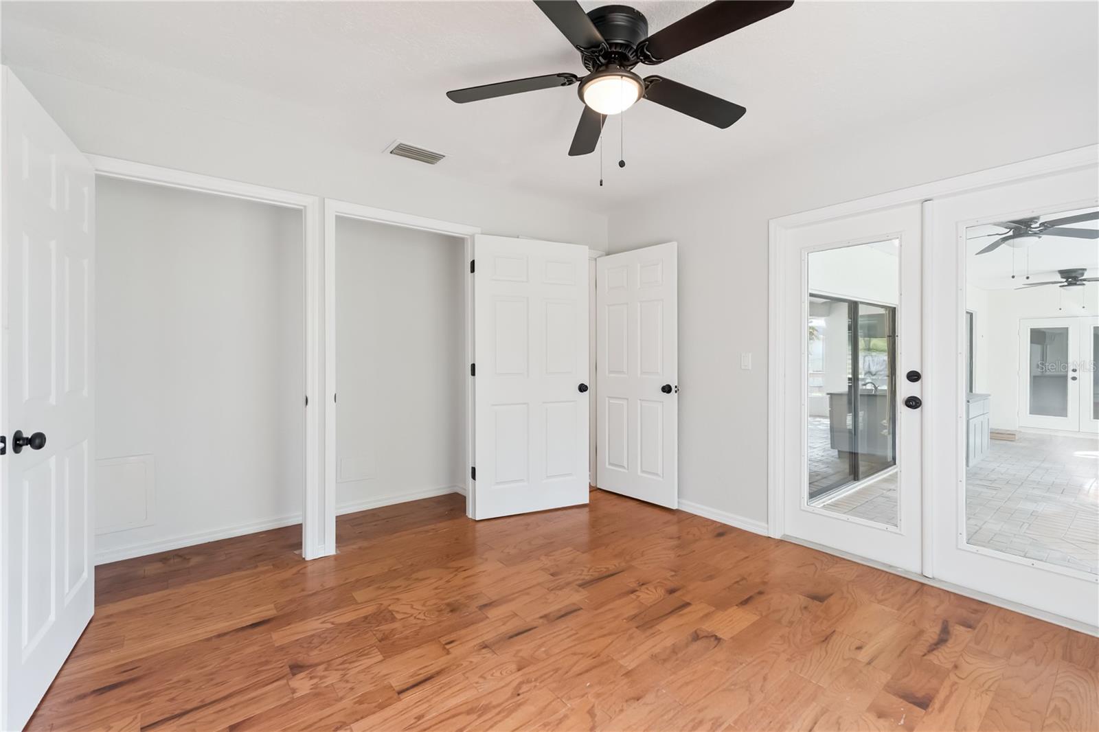 Image 25 of 37 For 720 Santa Maria Drive