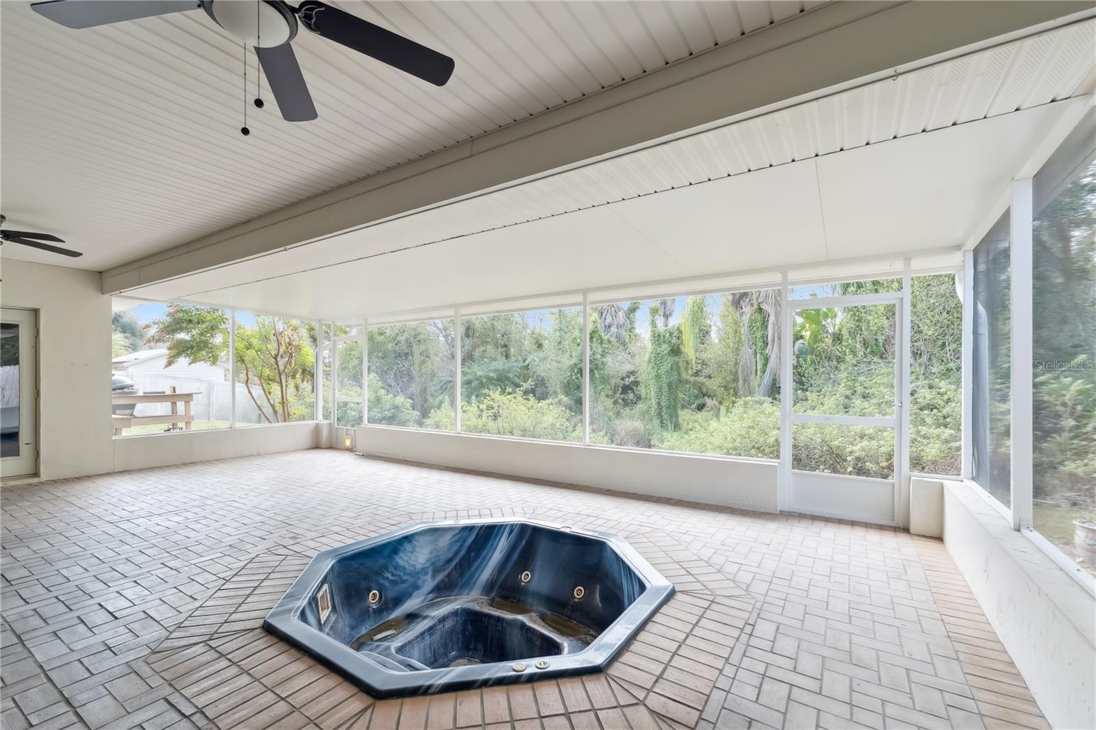 Image 33 of 37 For 720 Santa Maria Drive