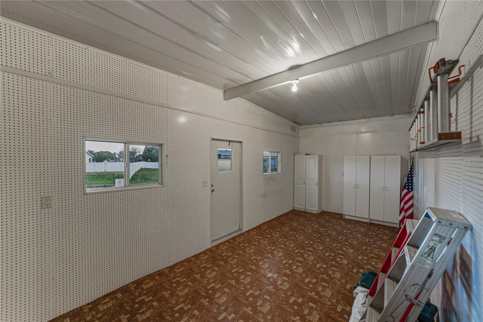 Image 23 of 94 For 5146 Northshore Drive