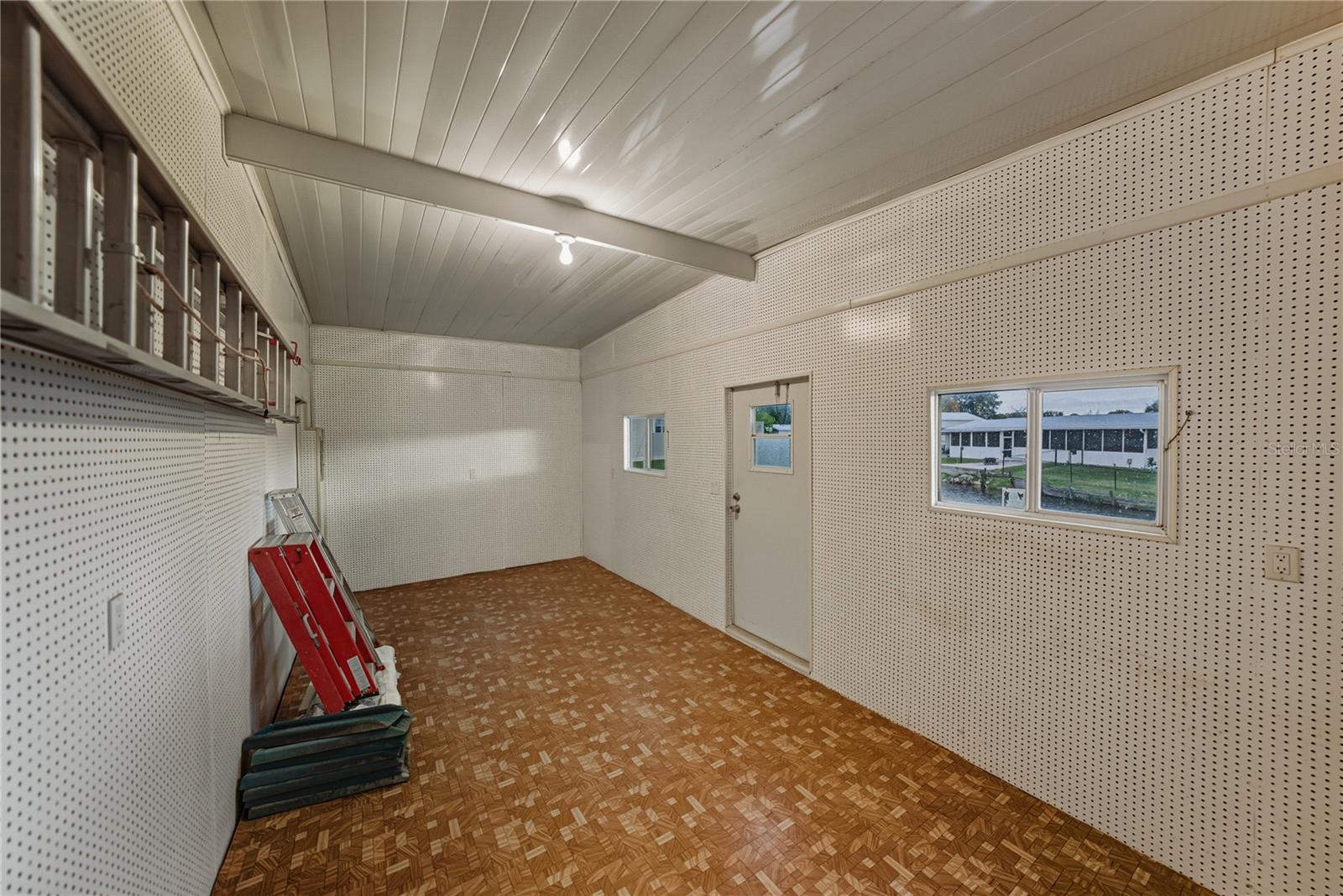 Image 25 of 94 For 5146 Northshore Drive