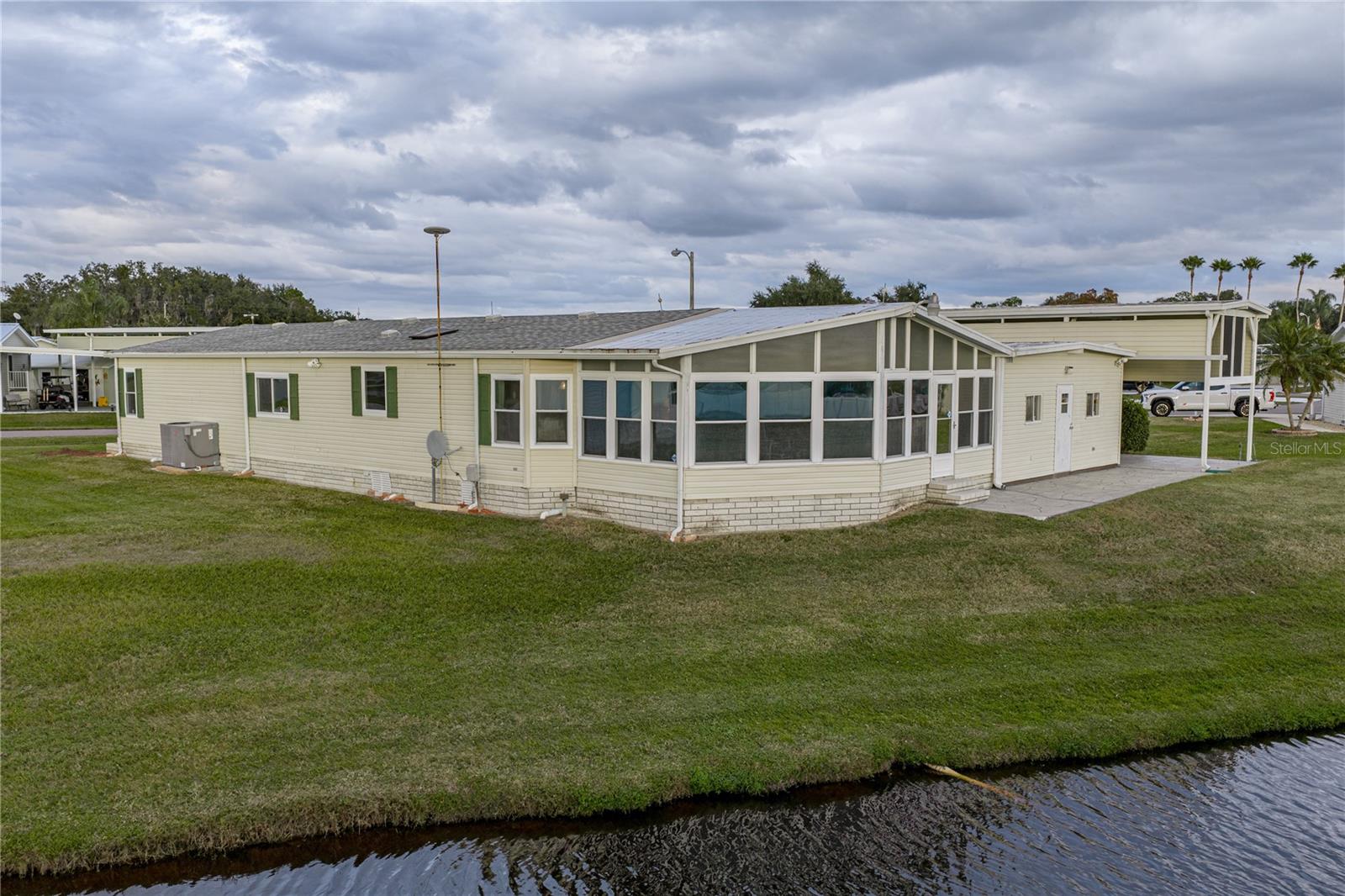 Image 41 of 94 For 5146 Northshore Drive