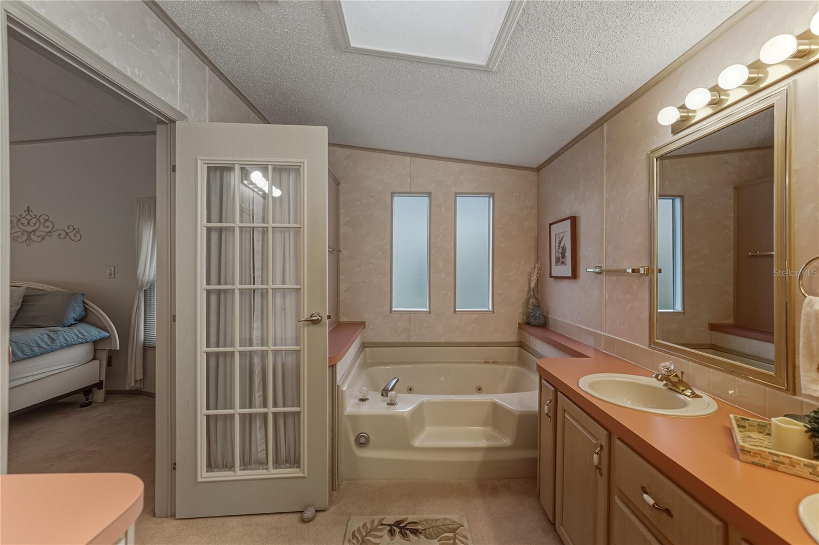 Image 72 of 94 For 5146 Northshore Drive