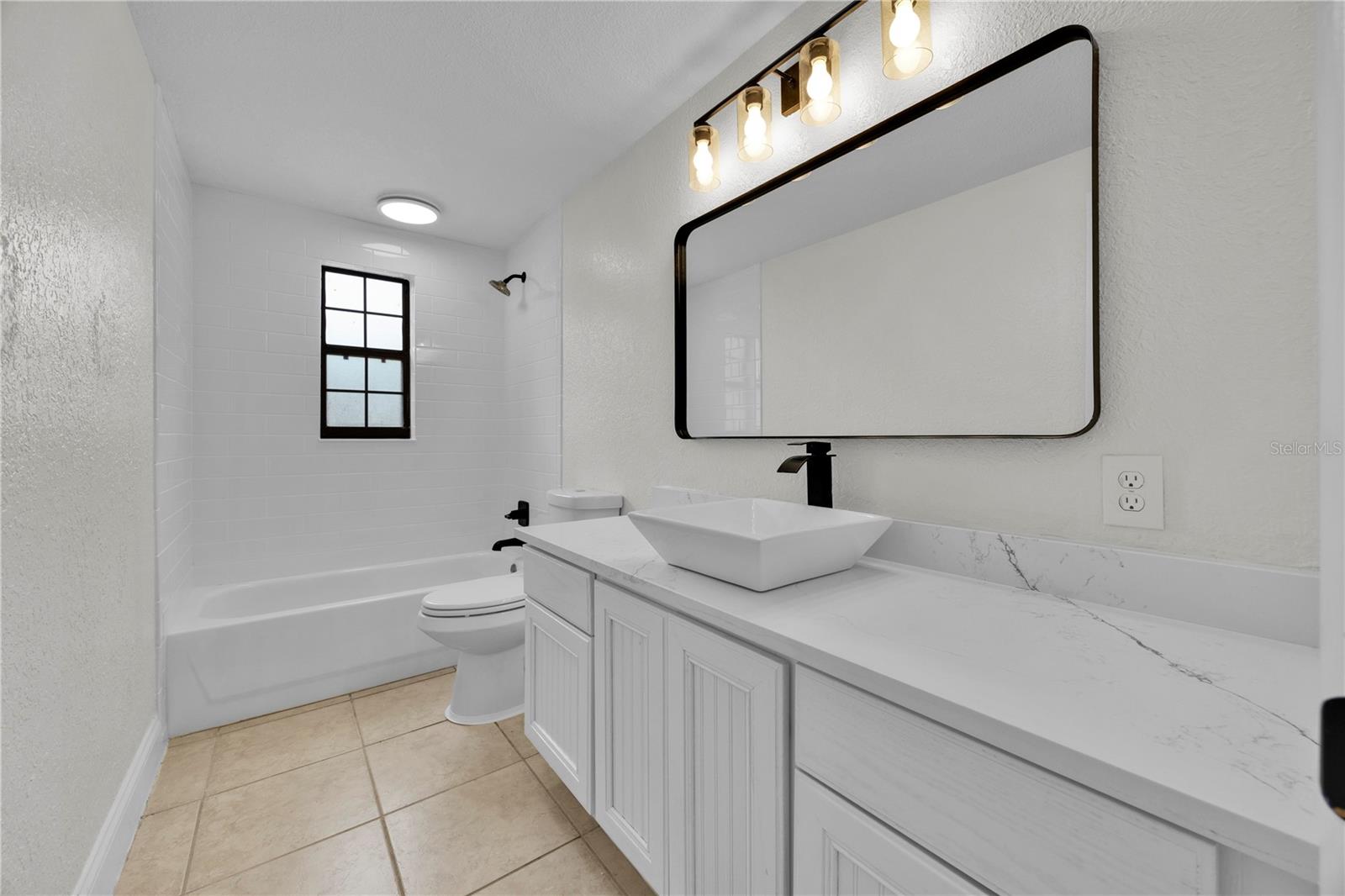 Image 18 of 30 For 1609 Seneca Avenue