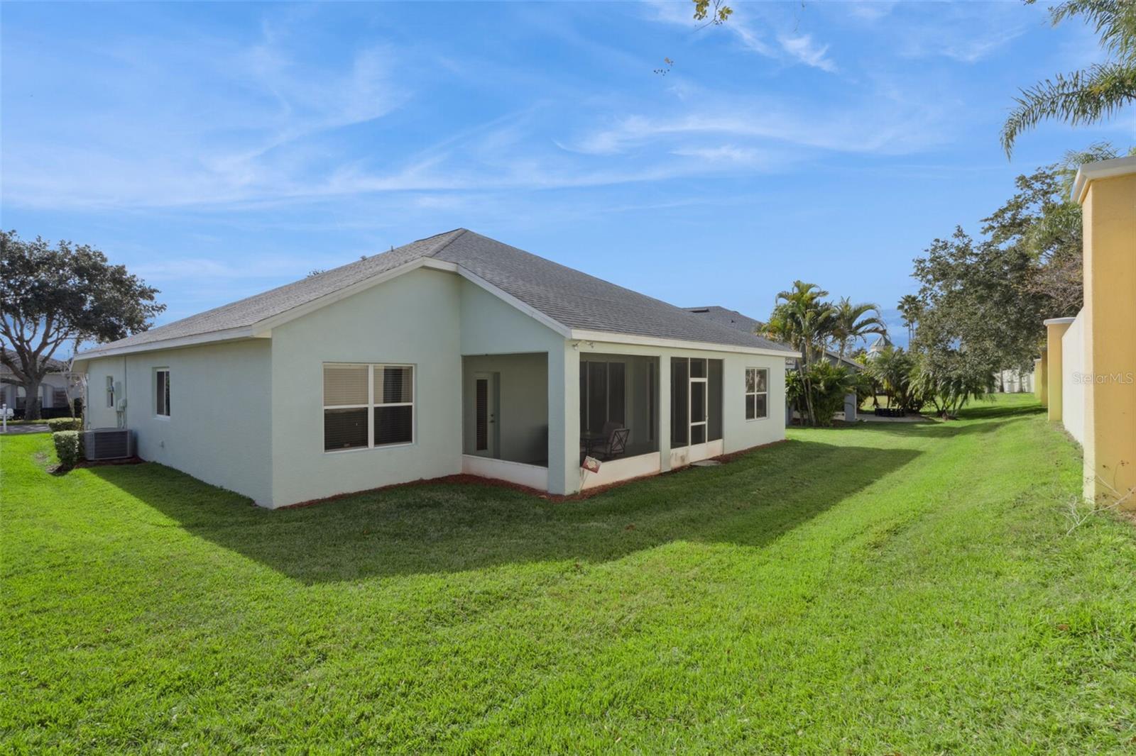 Image 33 of 54 For 2925 Dayton Drive