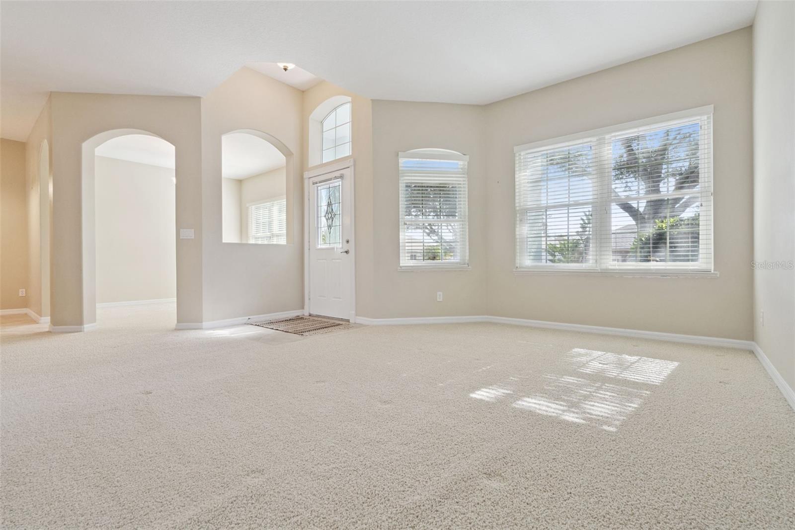 Image 6 of 54 For 2925 Dayton Drive