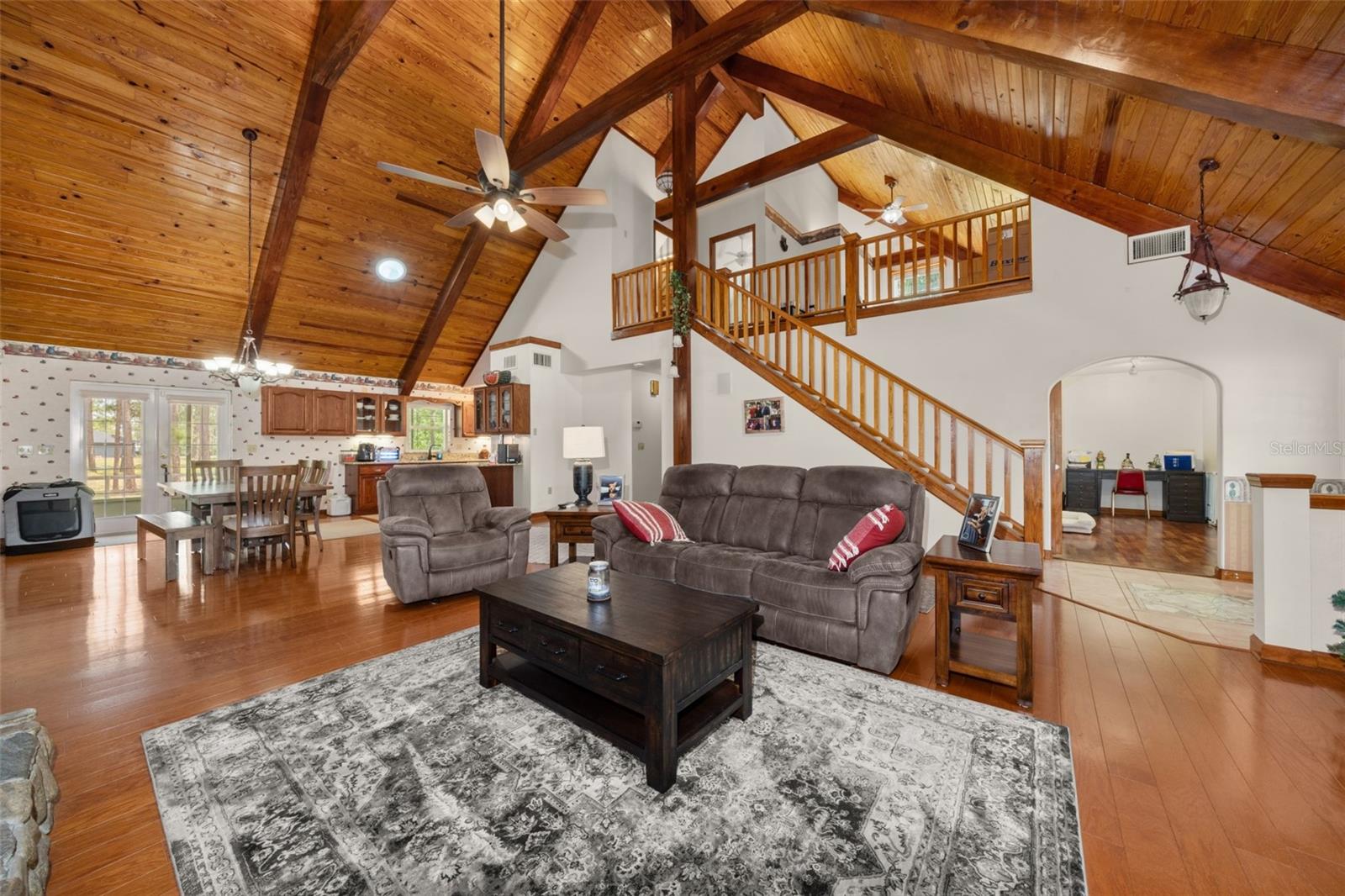 Image 10 of 43 For 5318 Oak Road