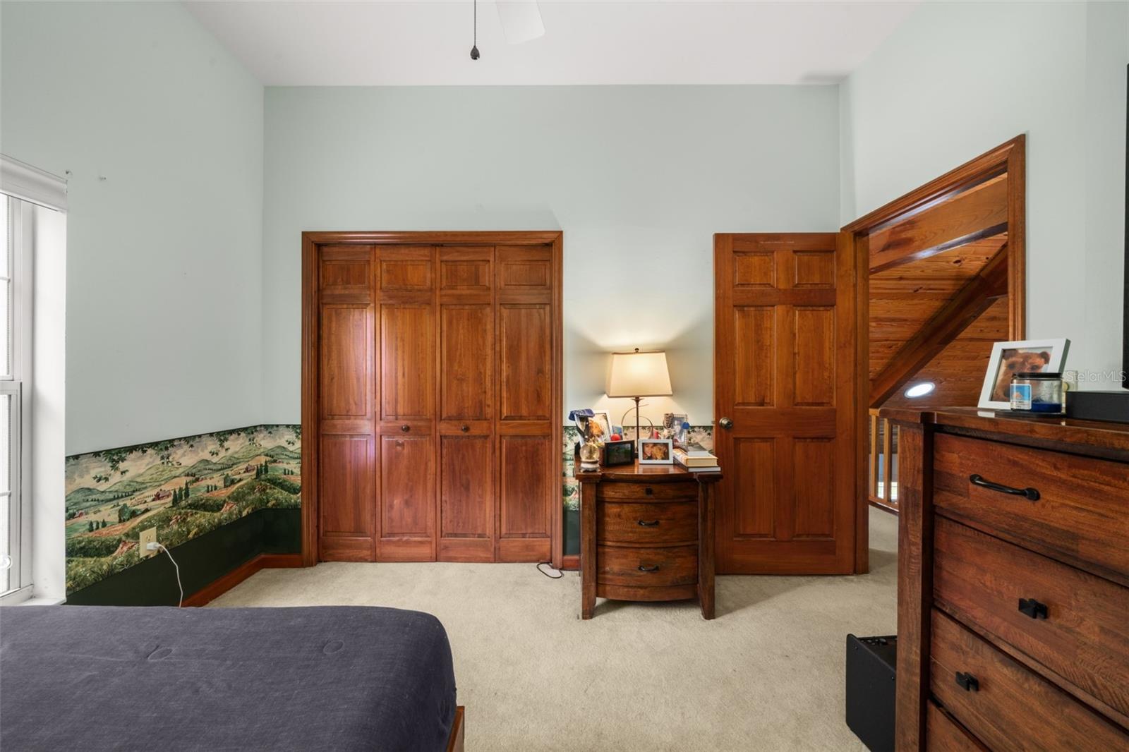 Image 26 of 43 For 5318 Oak Road