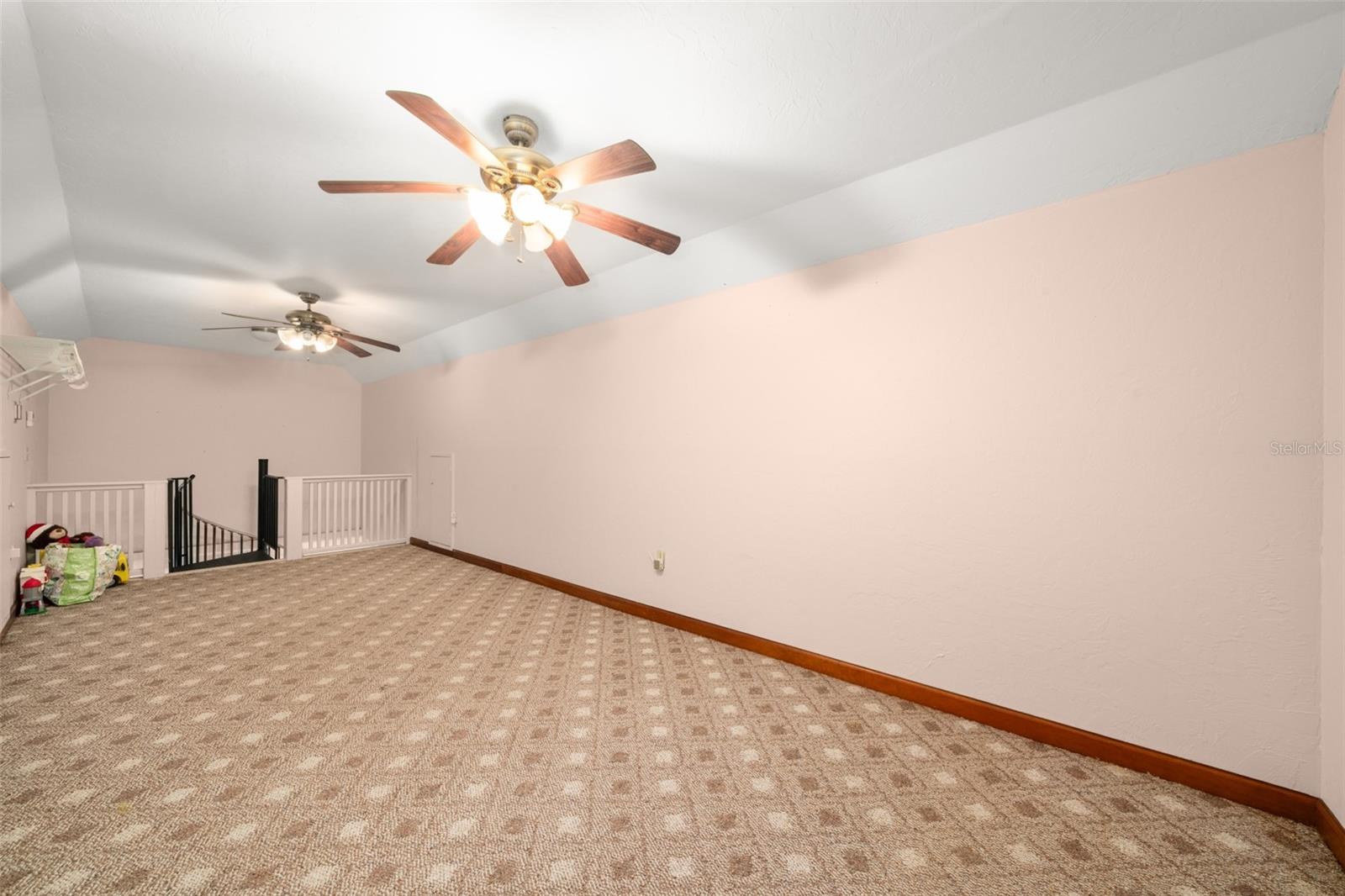 Image 30 of 43 For 5318 Oak Road