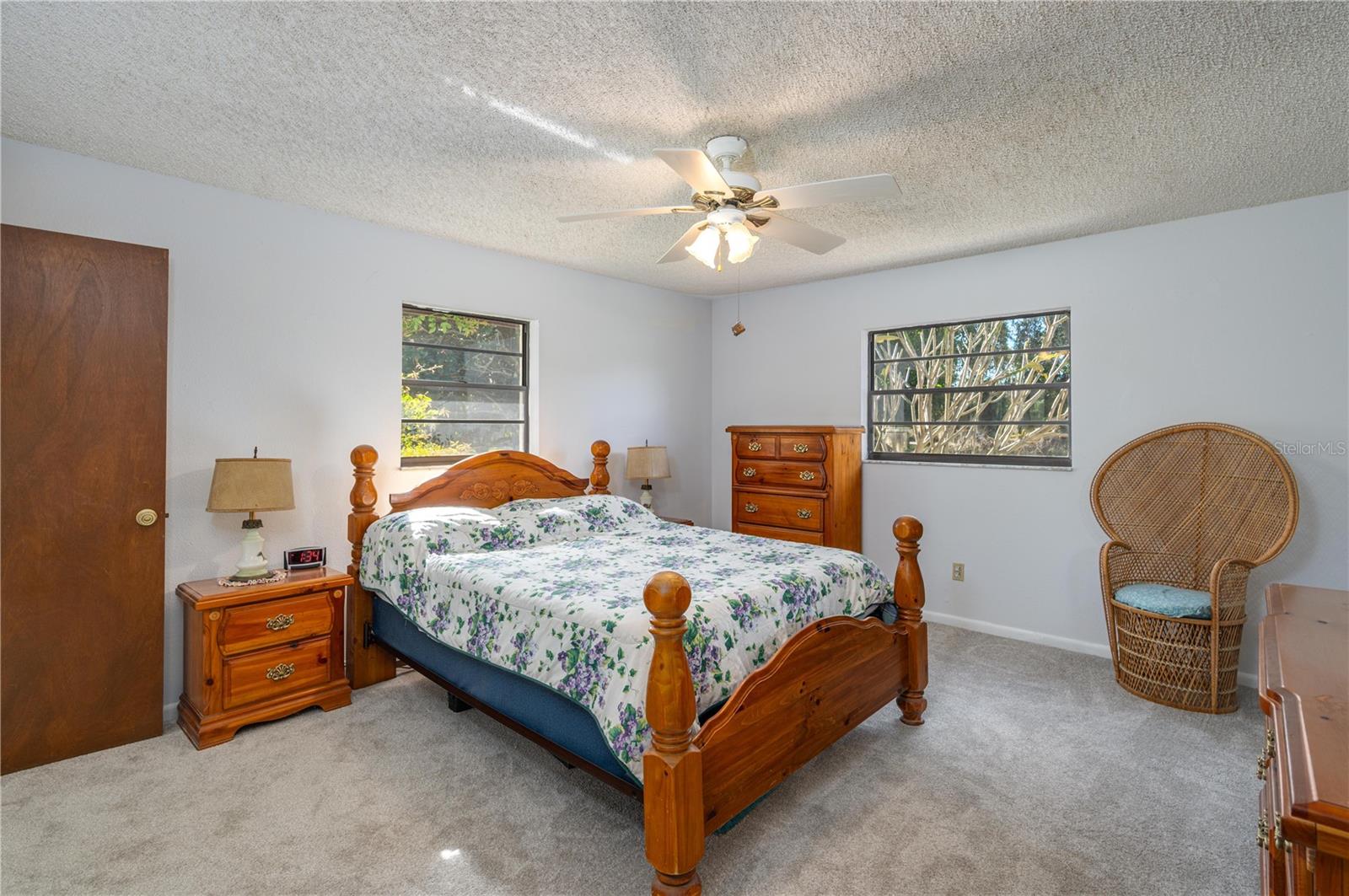 Image 11 of 31 For 618 3rd Street Ne