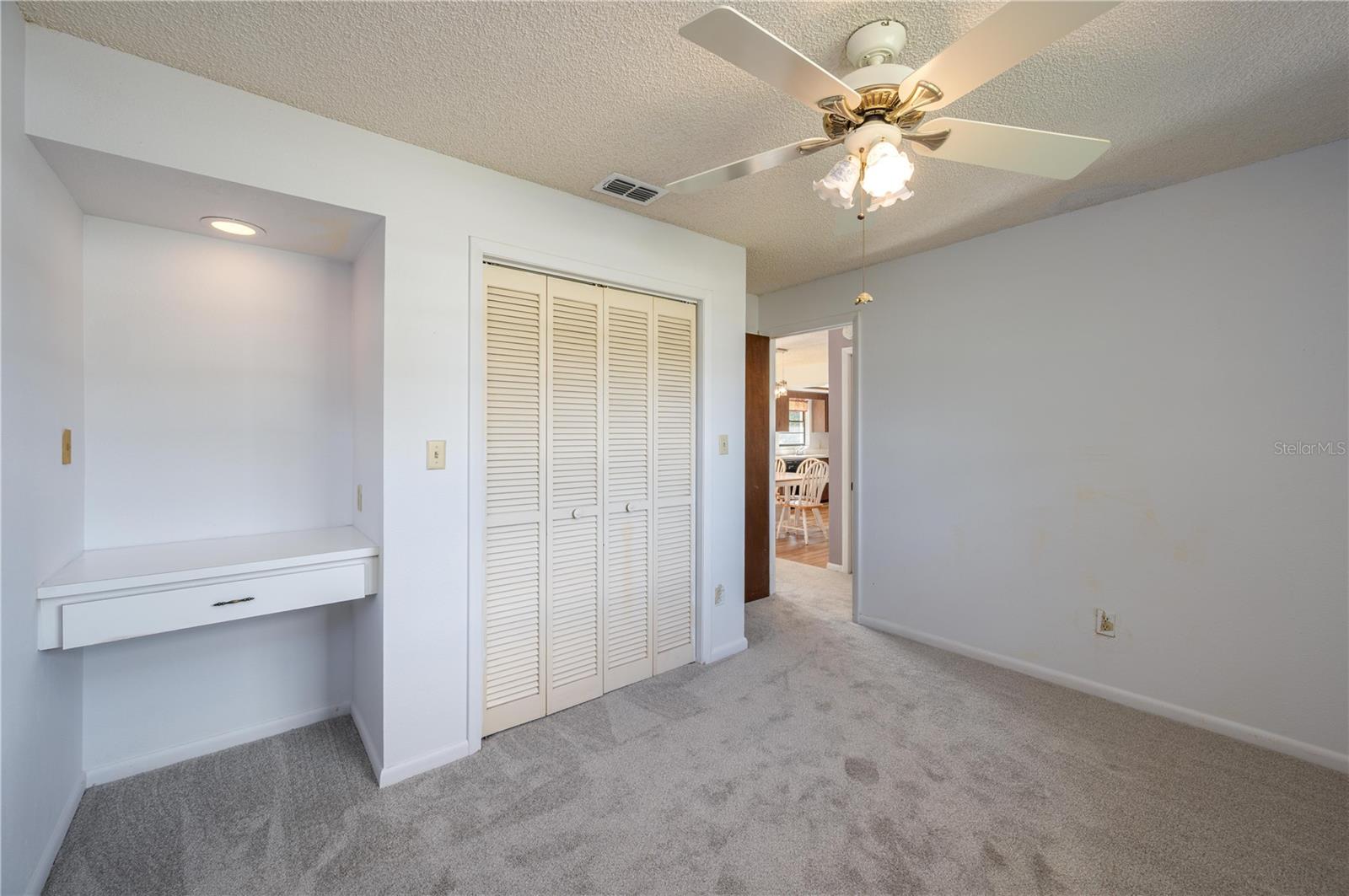 Image 17 of 31 For 618 3rd Street Ne