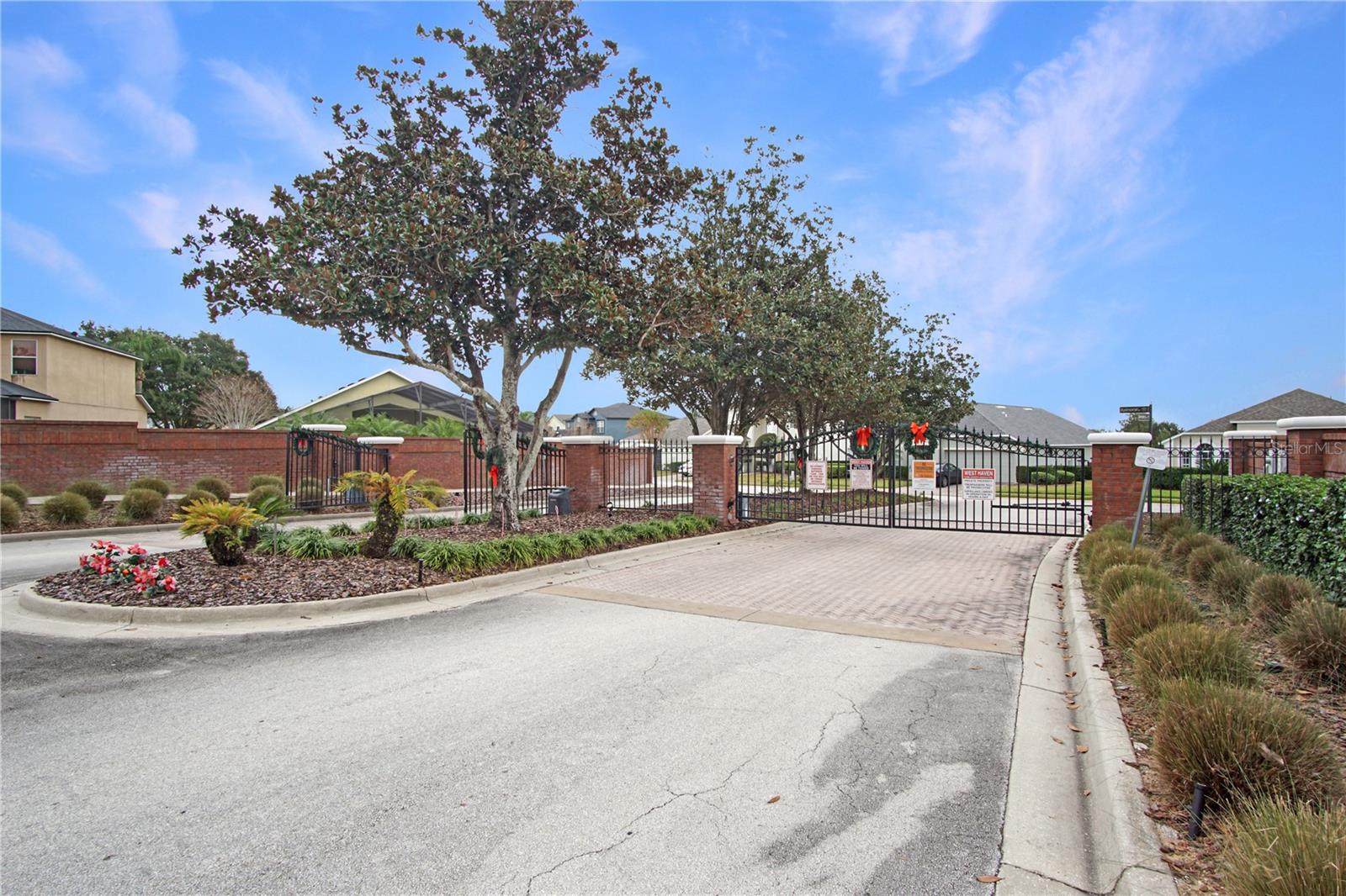 Image 35 of 37 For 522 Kildrummy Drive