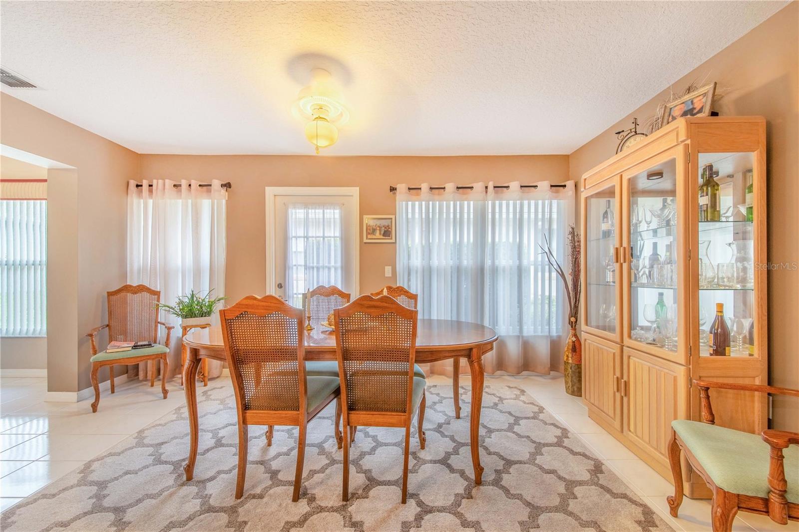 Image 14 of 59 For 497 Sweetwater Way