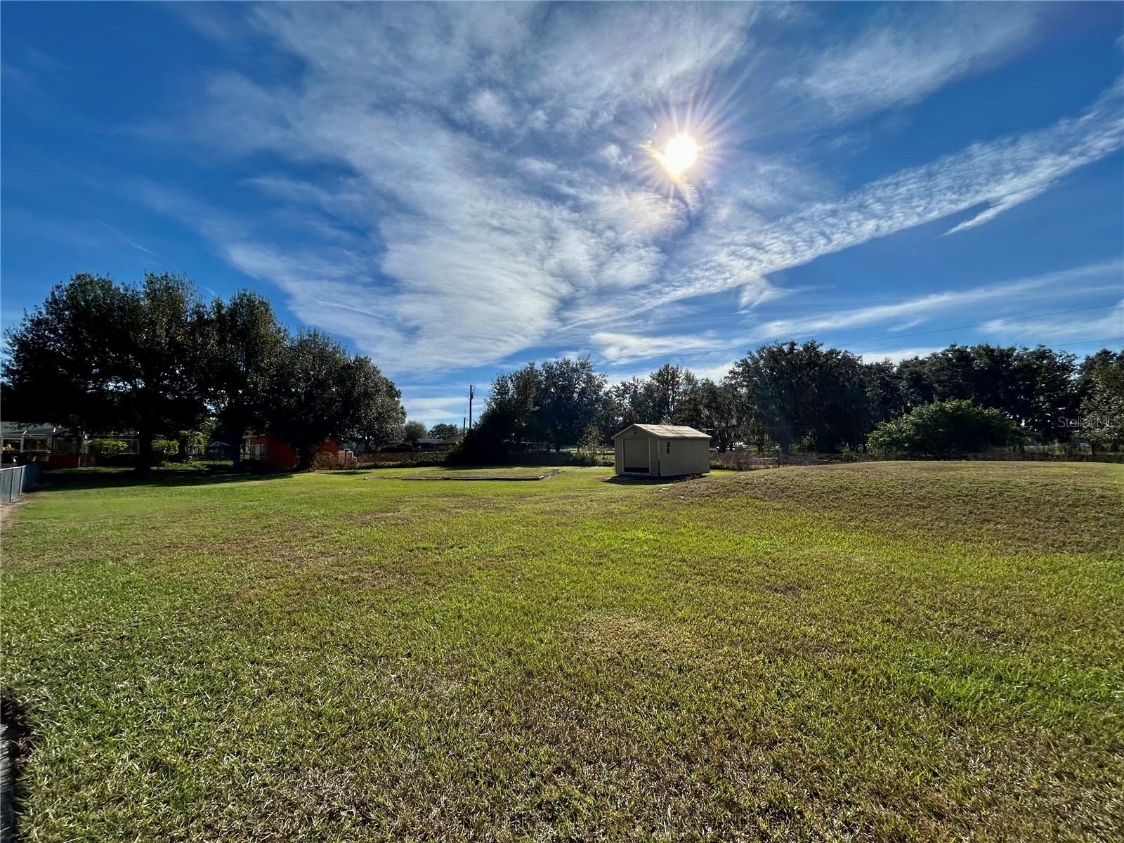 Image 27 of 31 For 475 Heather Court