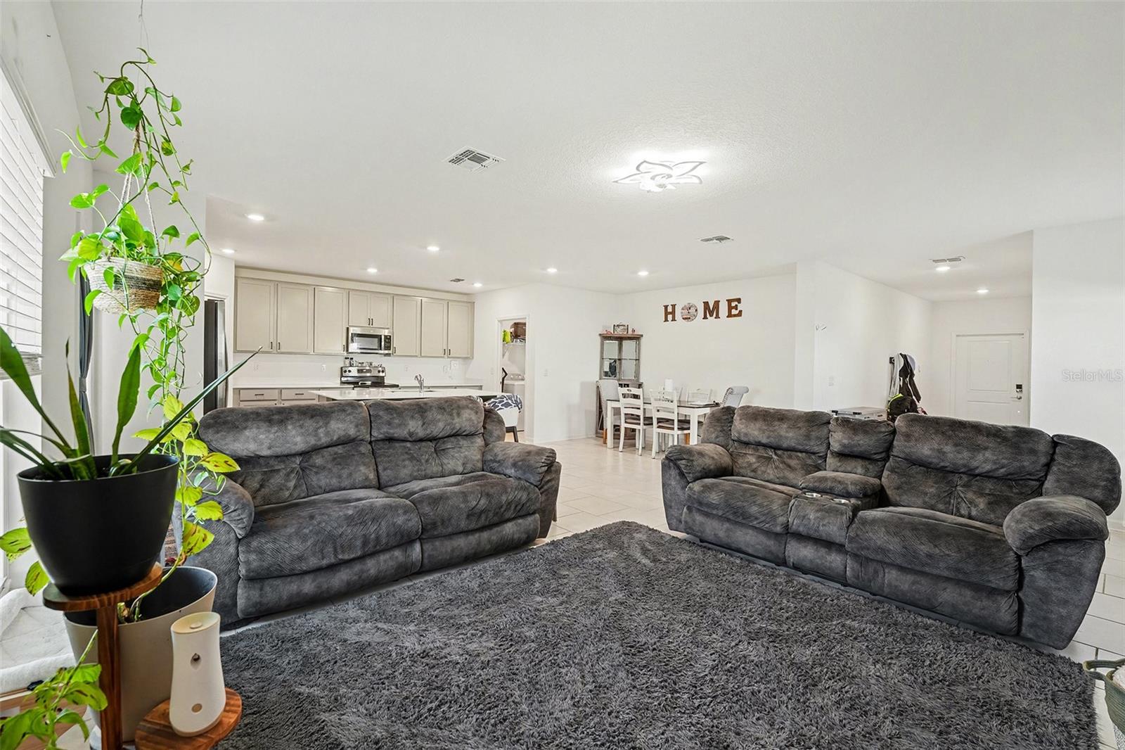 Image 10 of 40 For 868 Timberland Drive