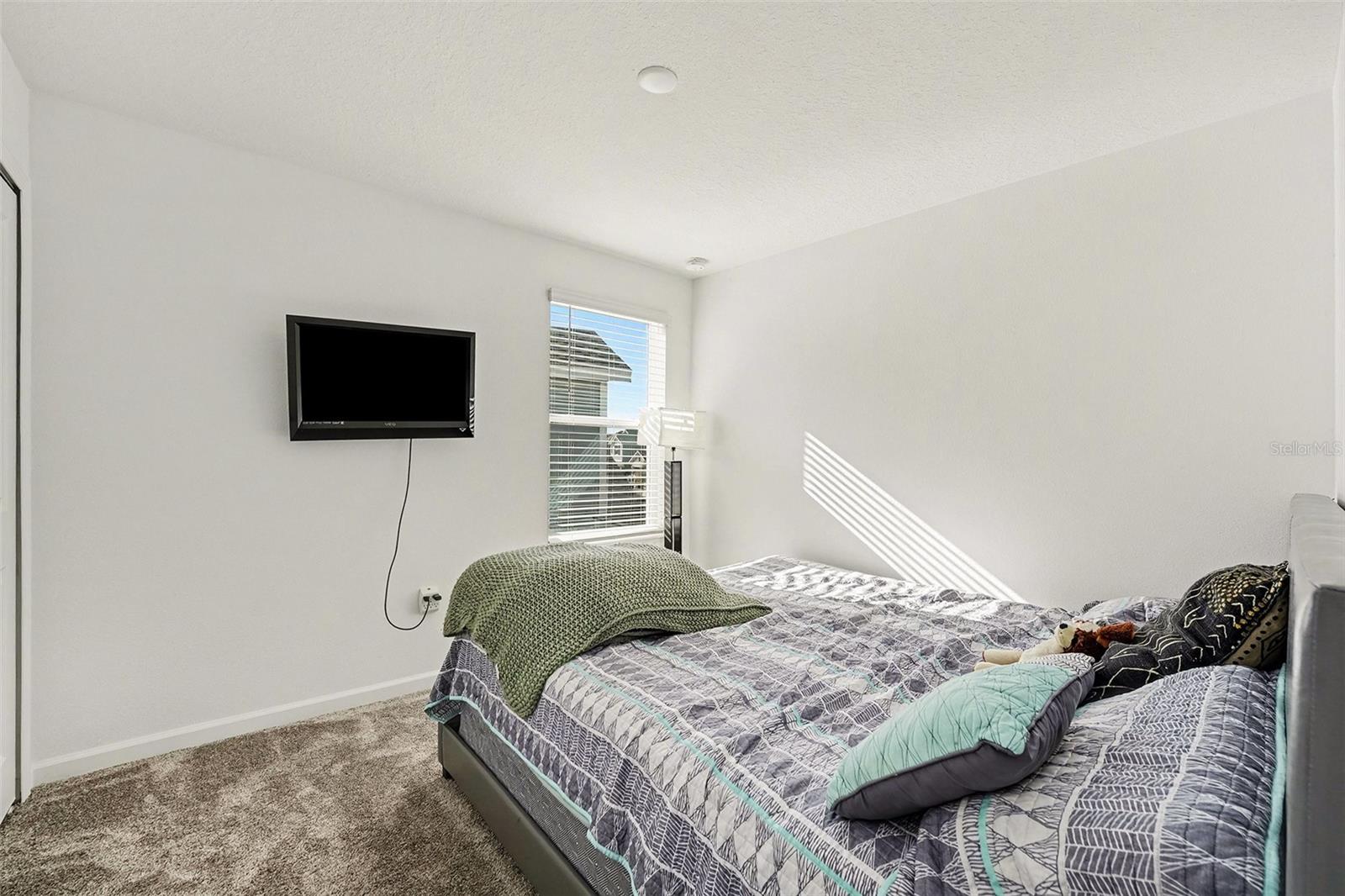 Image 22 of 40 For 868 Timberland Drive