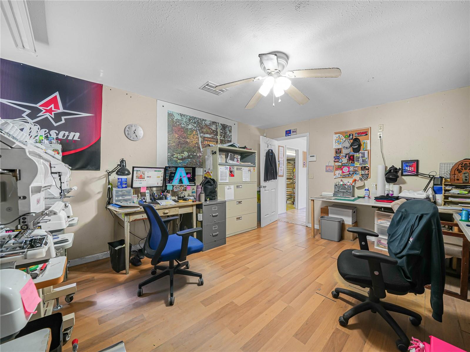 Image 17 of 23 For 109 3rd Street