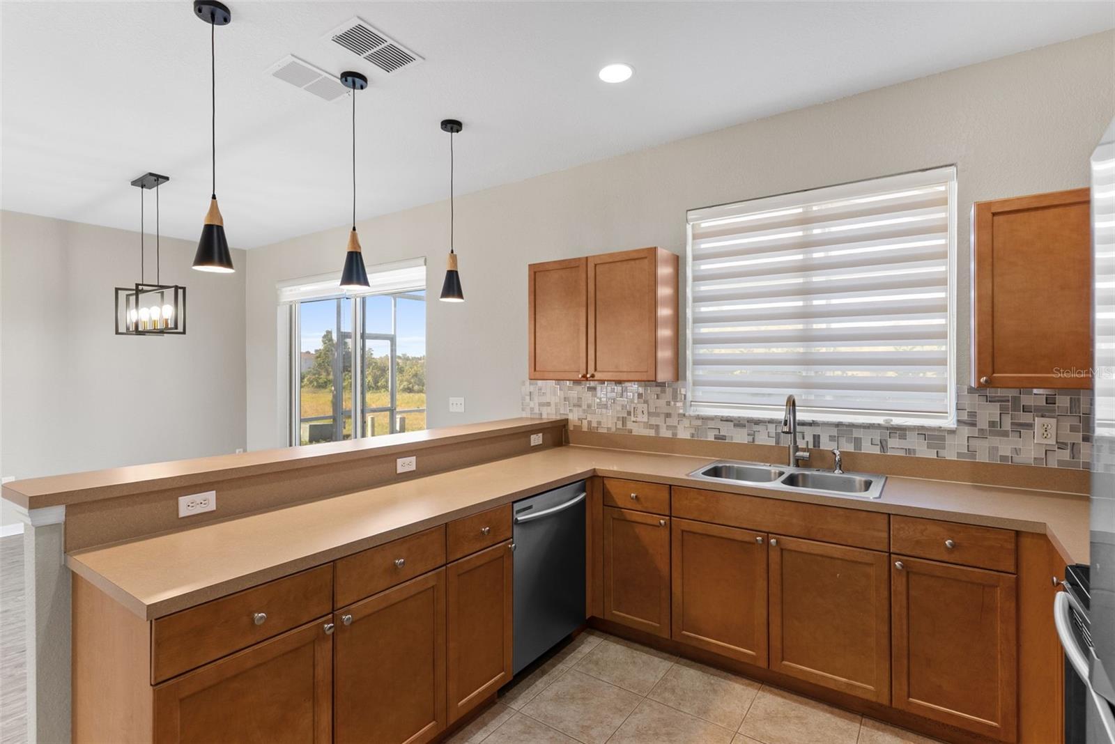 Image 12 of 30 For 522 Parsley Court