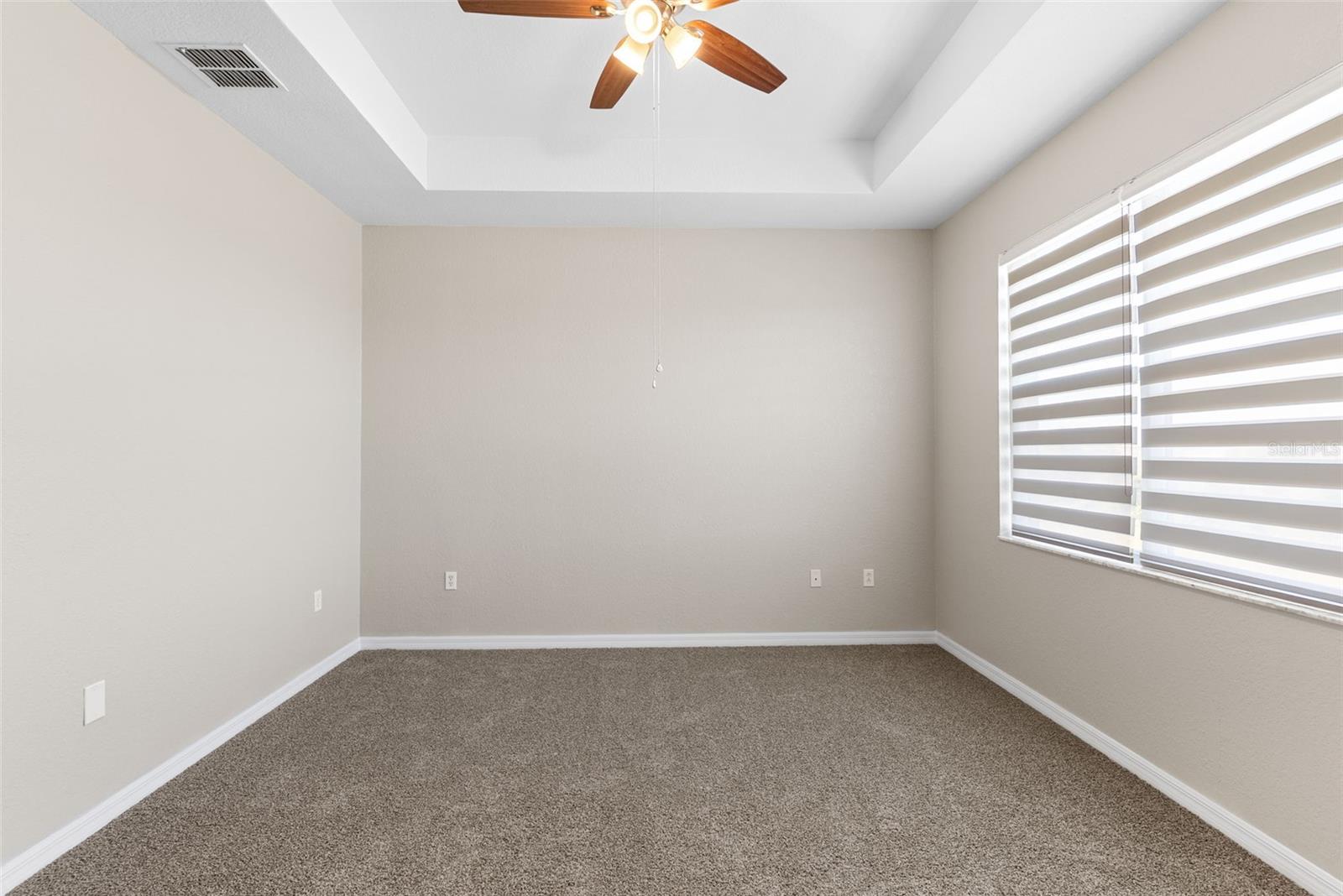 Image 16 of 30 For 522 Parsley Court