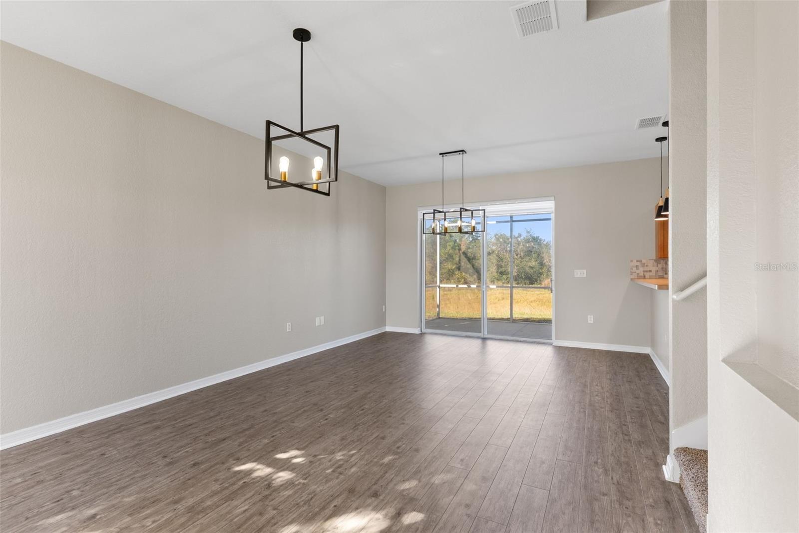 Image 2 of 30 For 522 Parsley Court