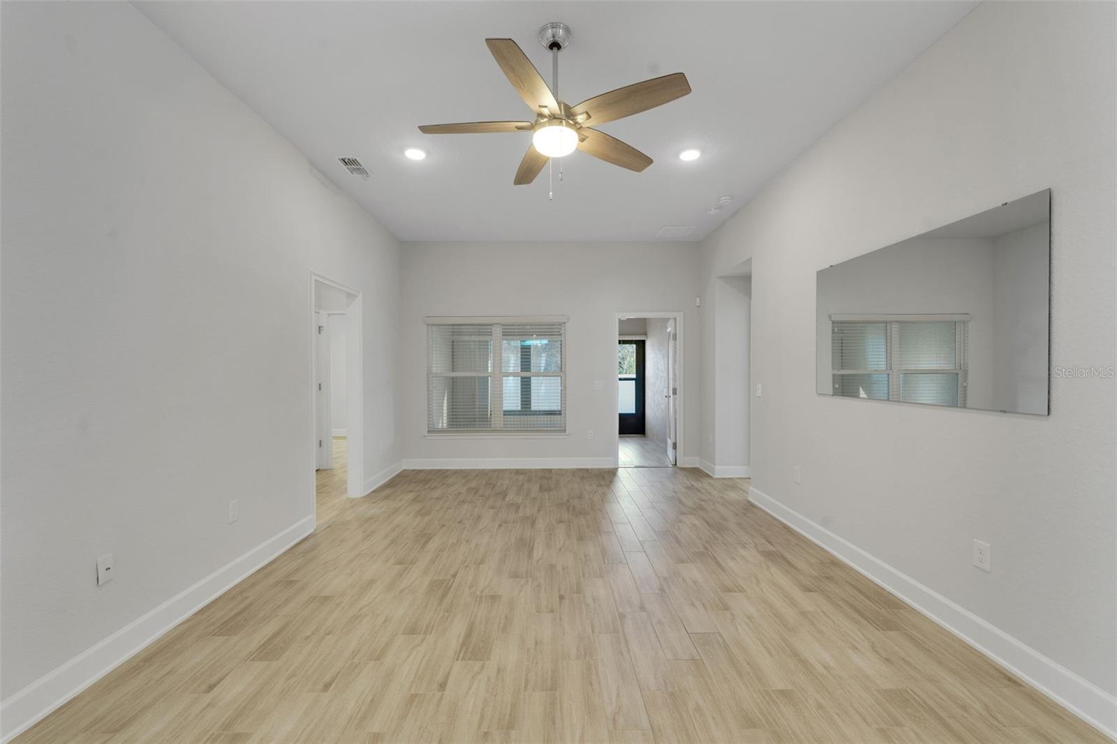 Image 9 of 25 For 1434 Grey Eagle Lane