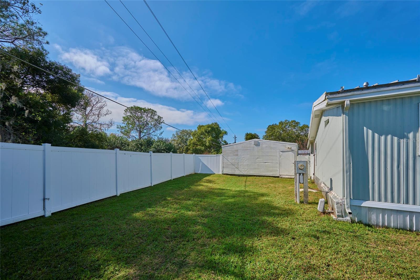 Image 38 of 44 For 3527 Lazy Lake Drive S