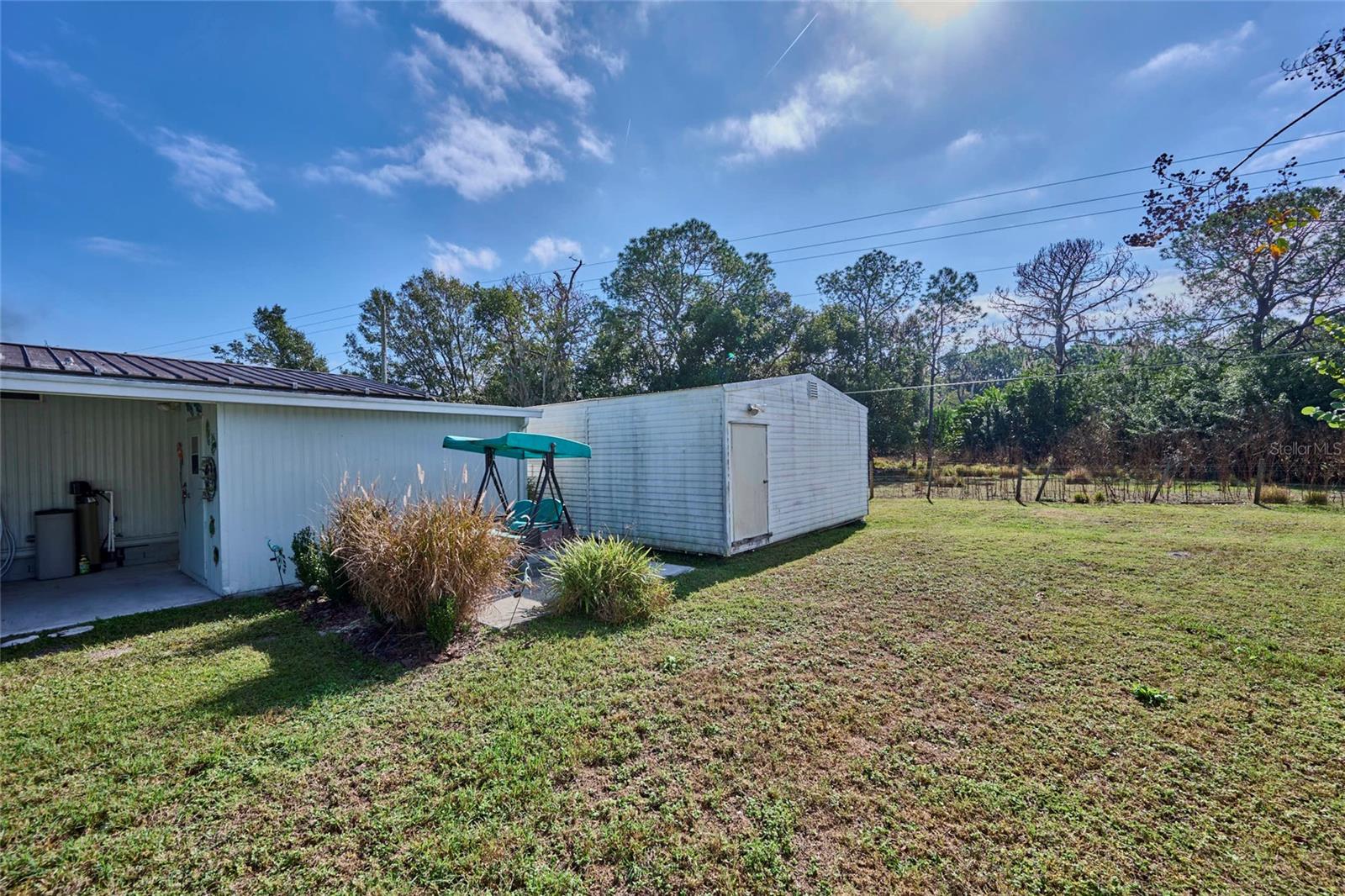 Image 39 of 44 For 3527 Lazy Lake Drive S