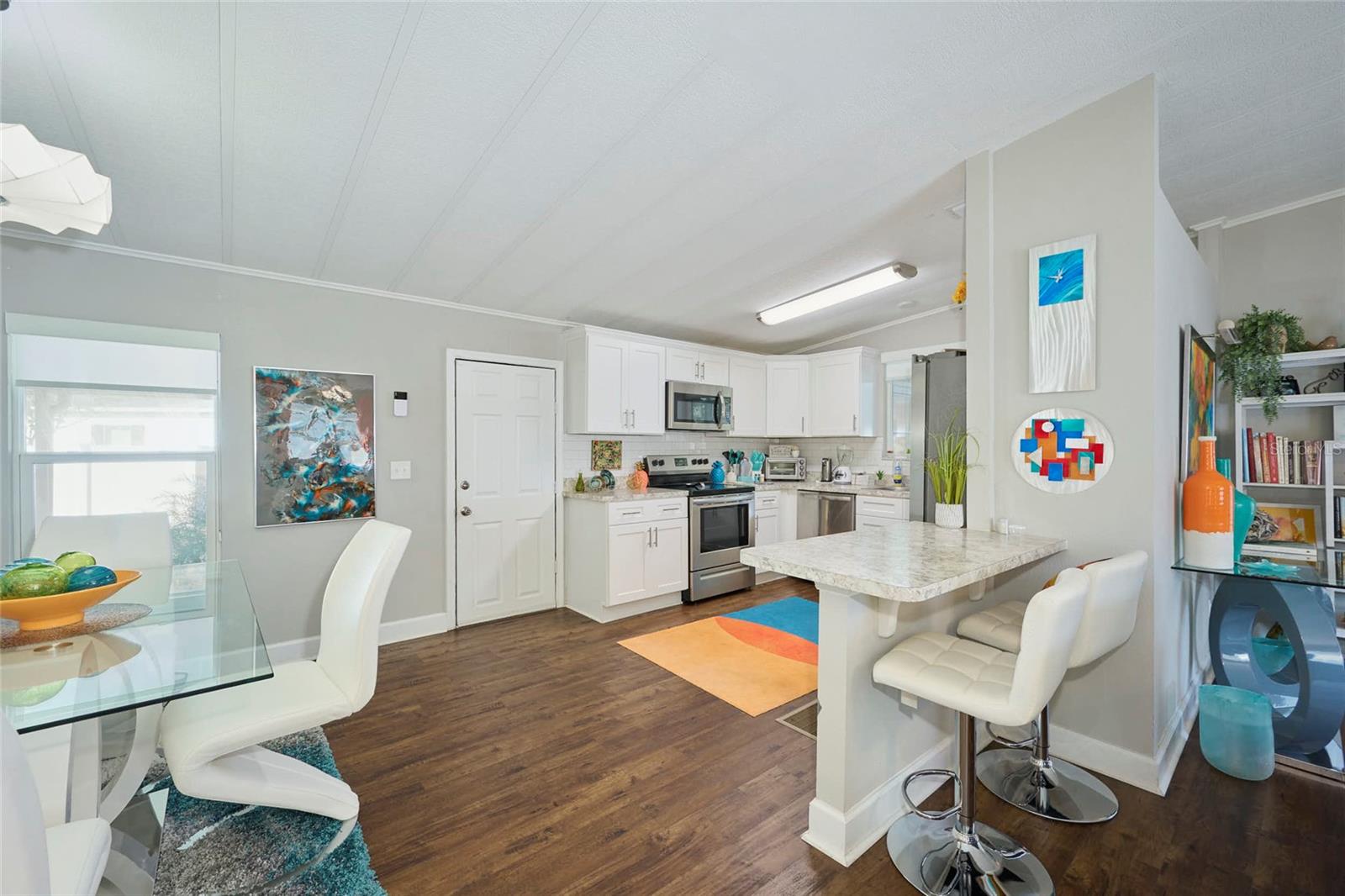 Image 7 of 44 For 3527 Lazy Lake Drive S