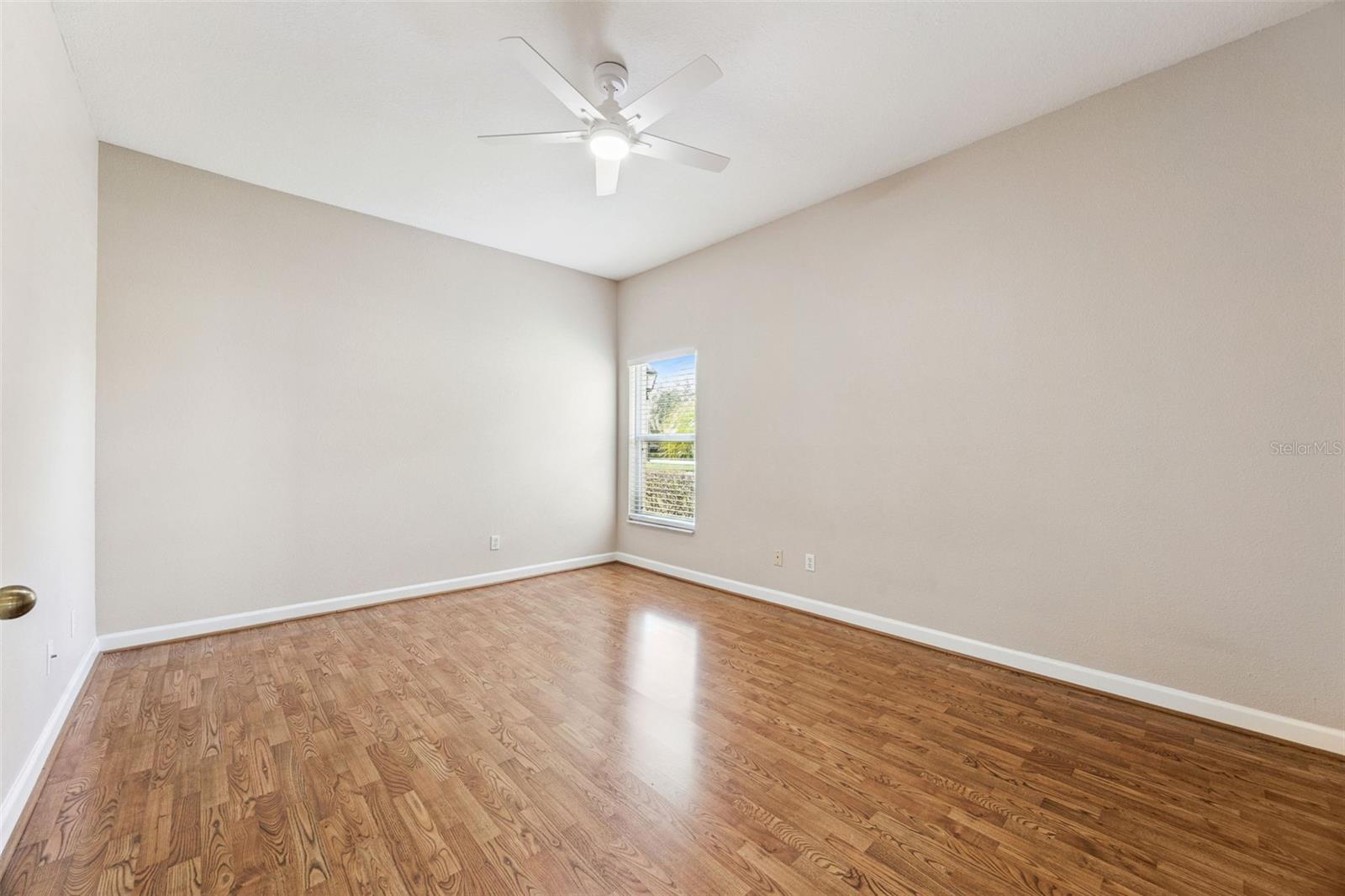 Image 16 of 36 For 2202 Garden Lake Drive