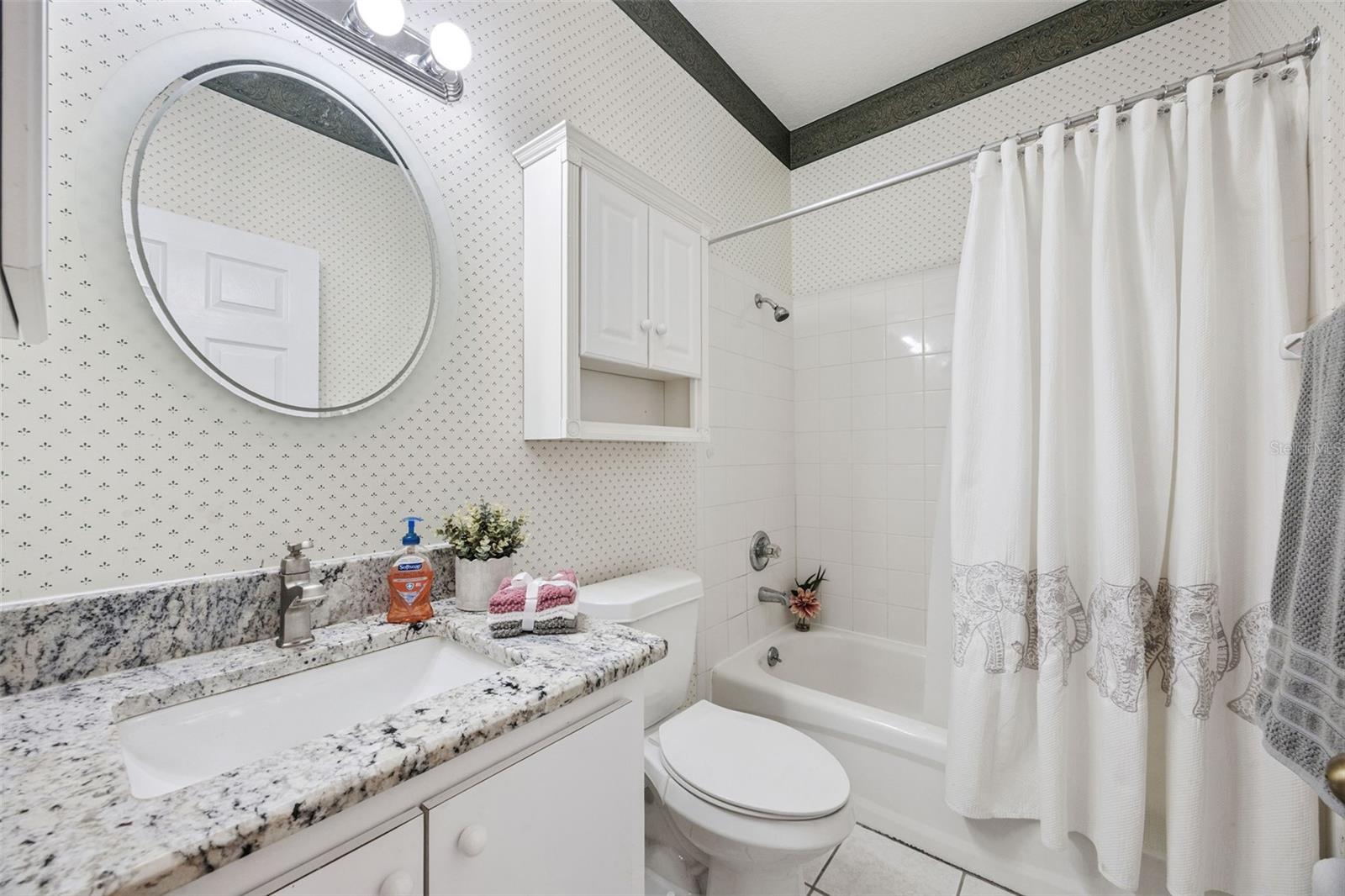 Image 17 of 36 For 2202 Garden Lake Drive