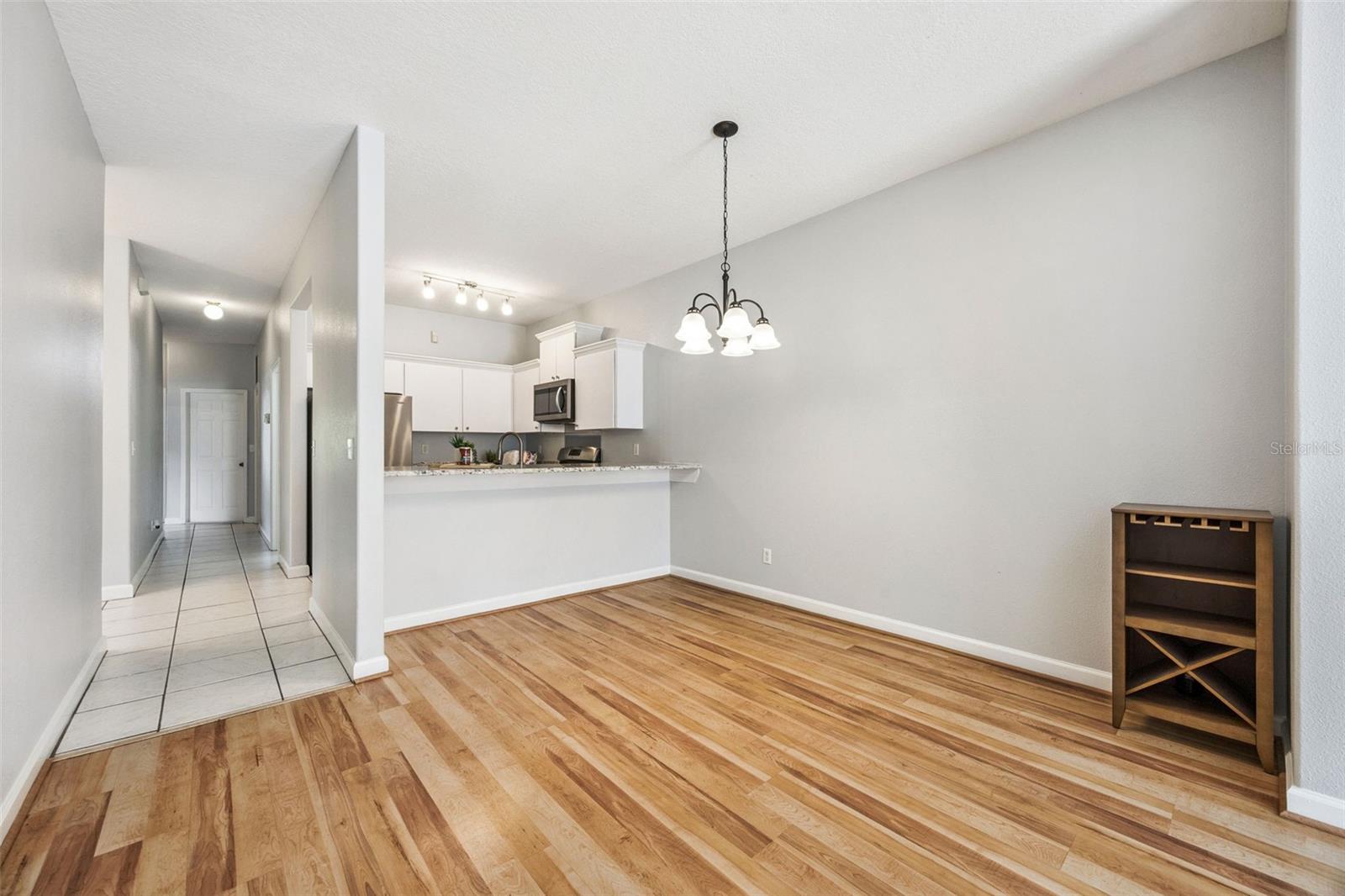 Image 6 of 36 For 2202 Garden Lake Drive