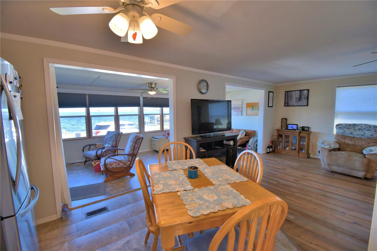 Image 12 of 57 For 156 Paradise Lane