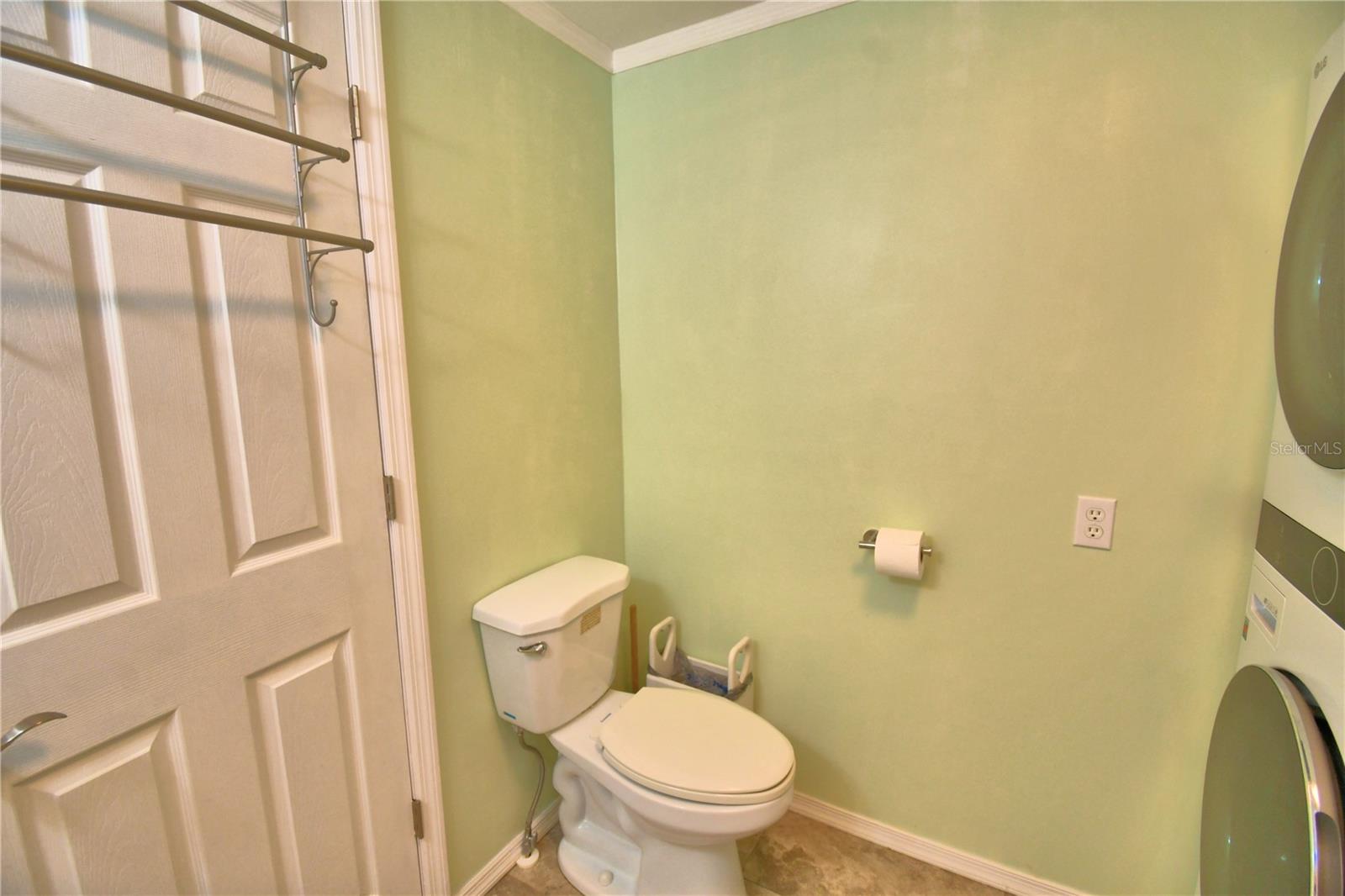 Image 39 of 57 For 156 Paradise Lane