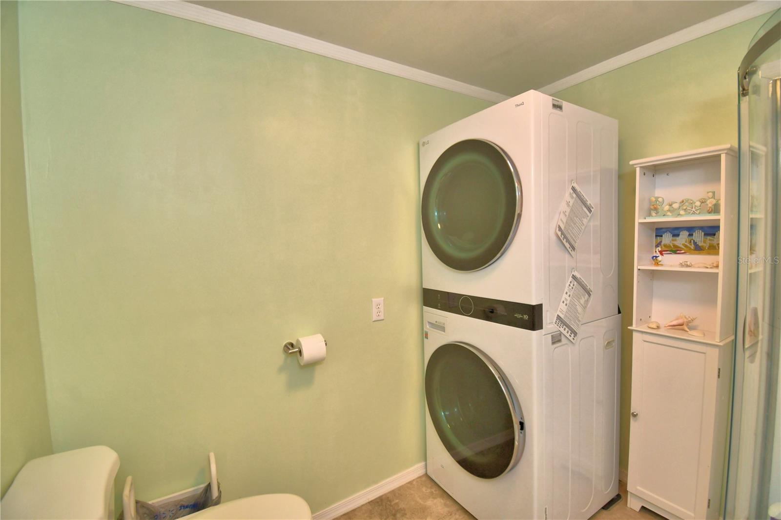 Image 40 of 57 For 156 Paradise Lane