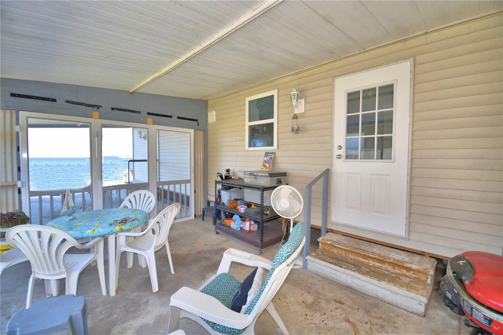 Image 42 of 57 For 156 Paradise Lane