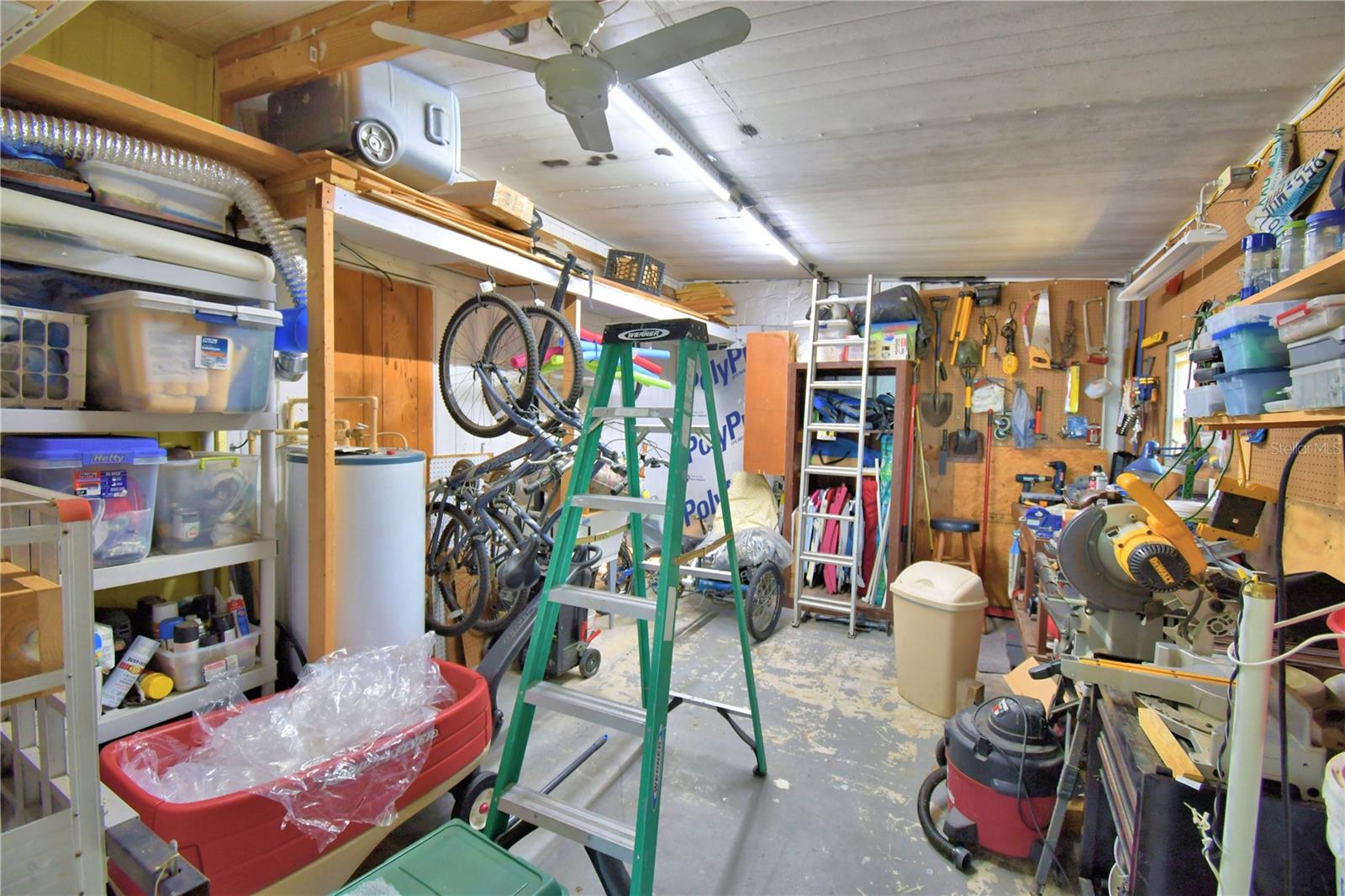 Image 45 of 57 For 156 Paradise Lane