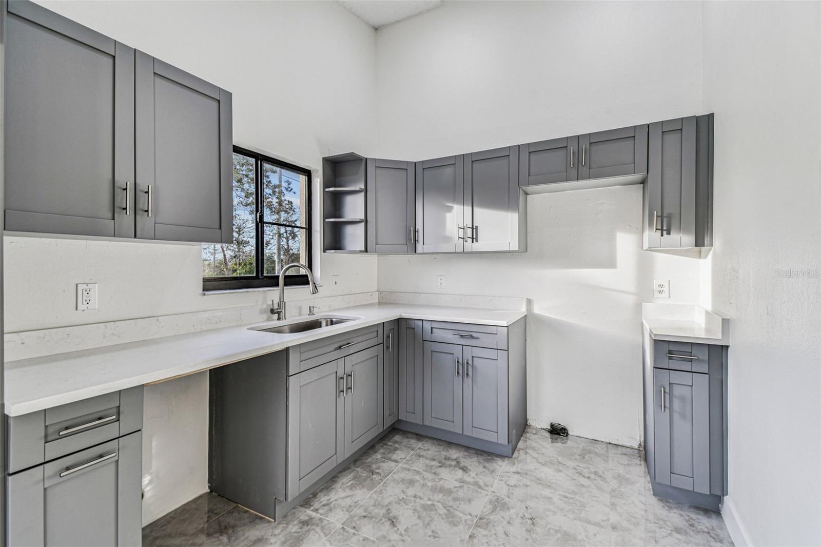 Image 46 of 100 For 1734 Rumar Lane